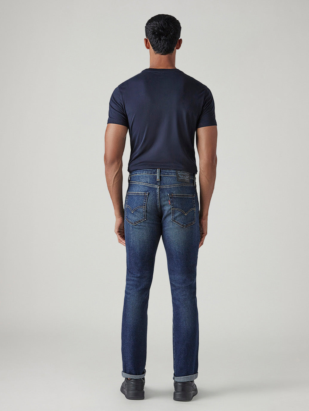 Men's 511 Tinted Dark Indigo Slim Fit Mid Rise Commuter Jeans - Back View