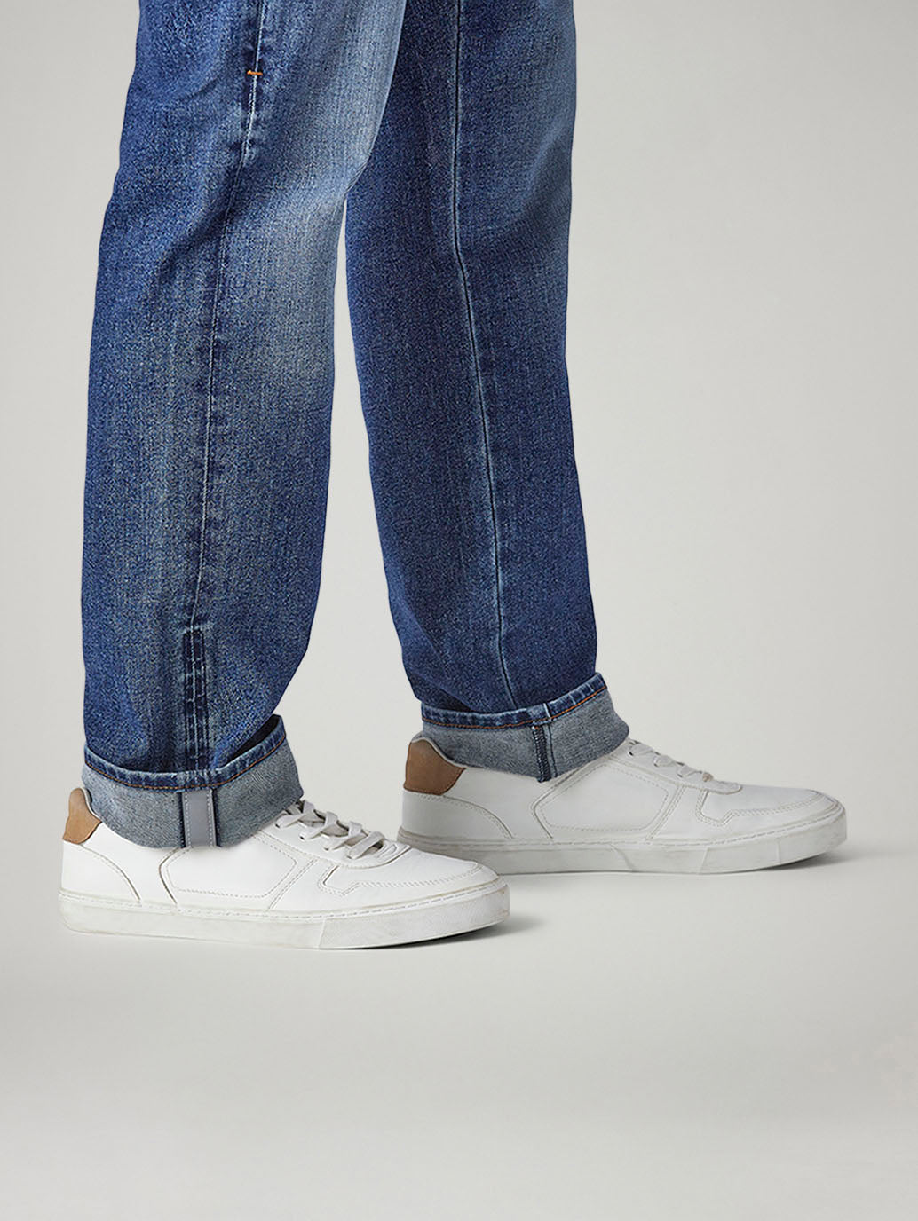 Men's 541 Indigo Athletic Tapered Fit Mid Rise Jeans - Detail View