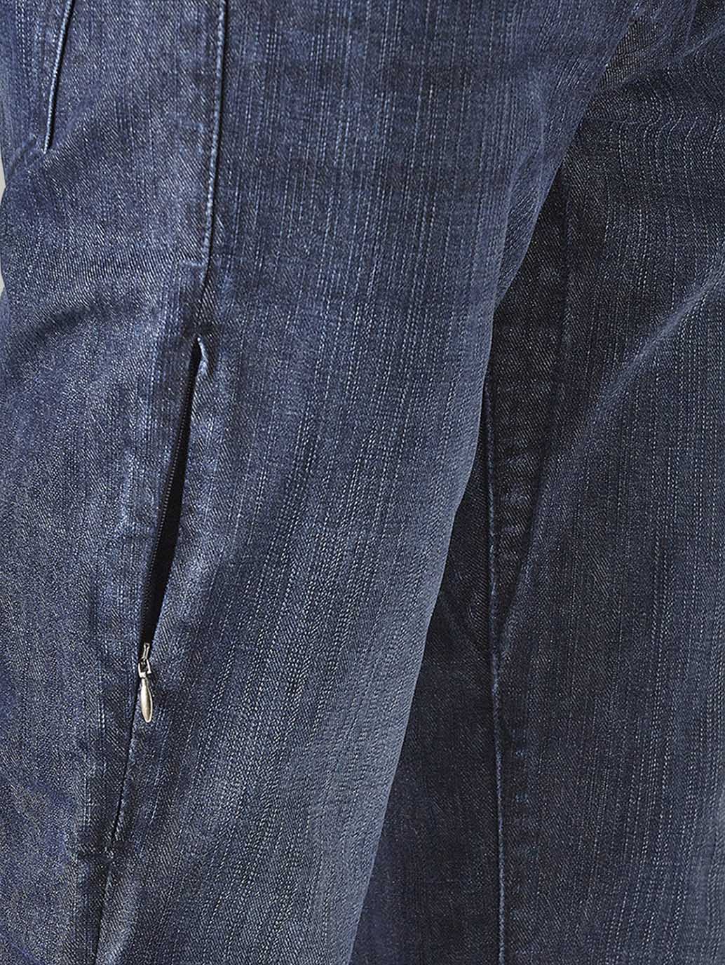 Men's 511 Dark Blue Slim Fit Mid Rise Commuter Jeans - Detail View