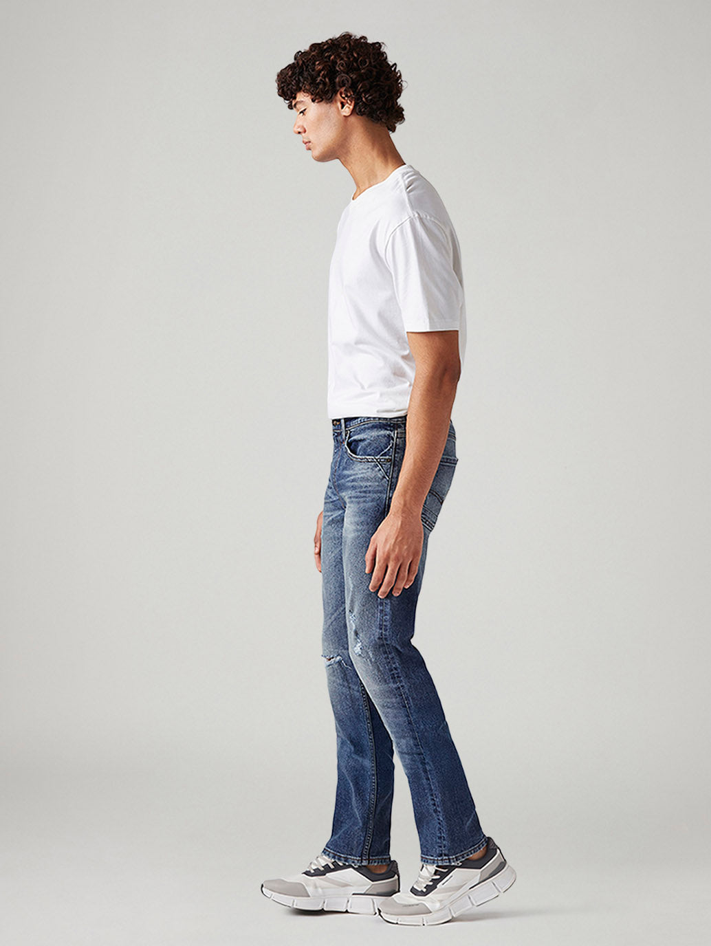 Men's 513 Blue Slim Straight Fit Mid Rise Jeans - Side View