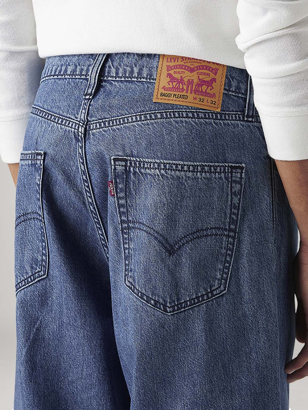 Men's 578 Blue Baggy Fit Low Rise Jeans - Detail View