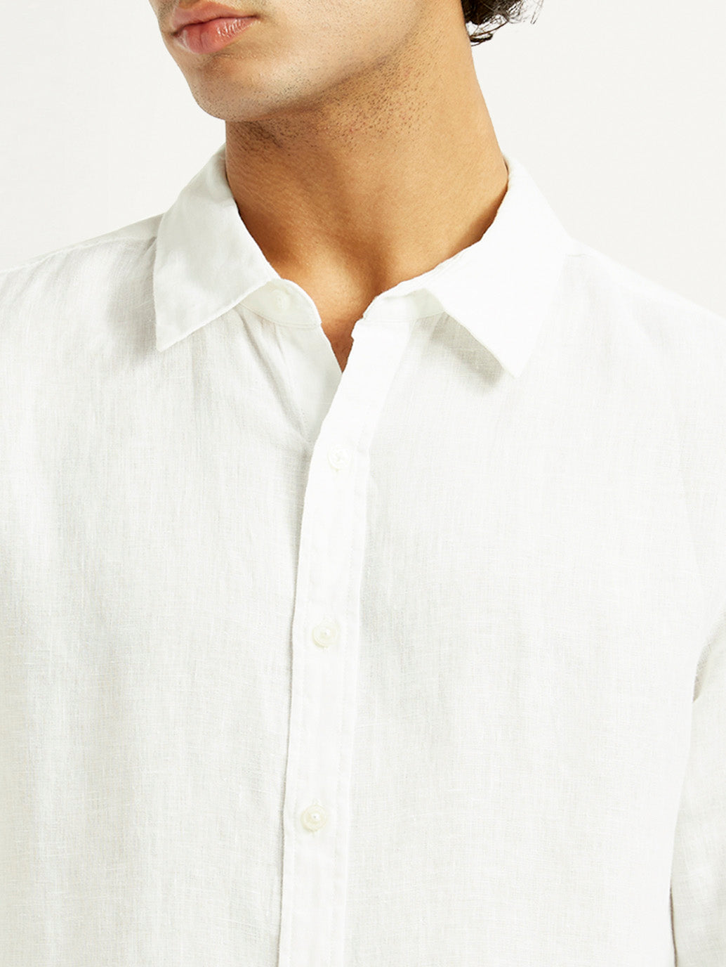 Men's Solid Slim Fit Linen Shirt - Detail View