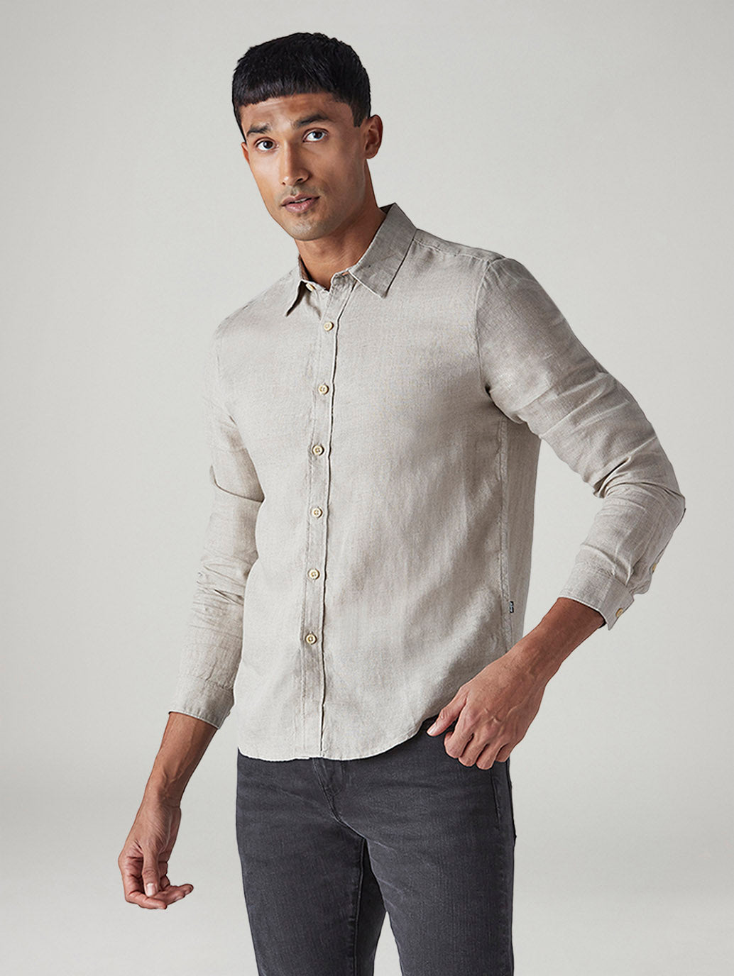 Men's Solid Slim Fit Redloop Linen Shirt - 20 View