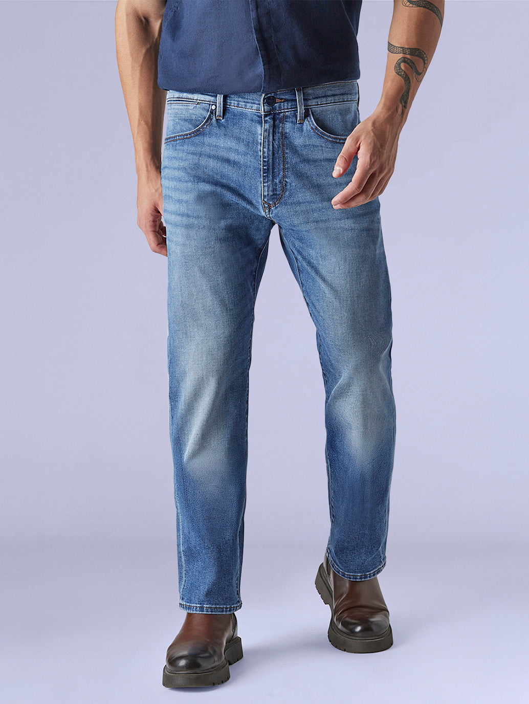 Men's Redloop 505 Blue Straight Fit Mid Rise Jeans - 808e54f0-e46d-4fa8-8958-f1024b4fdd83 View