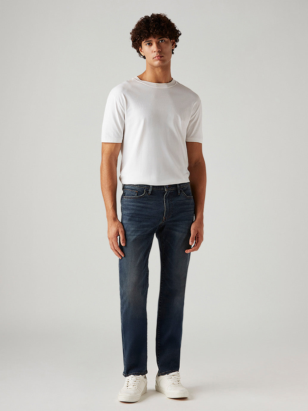 Men's 511 Dark Blue Slim Fit Innovation Stretch Jeans - Front View