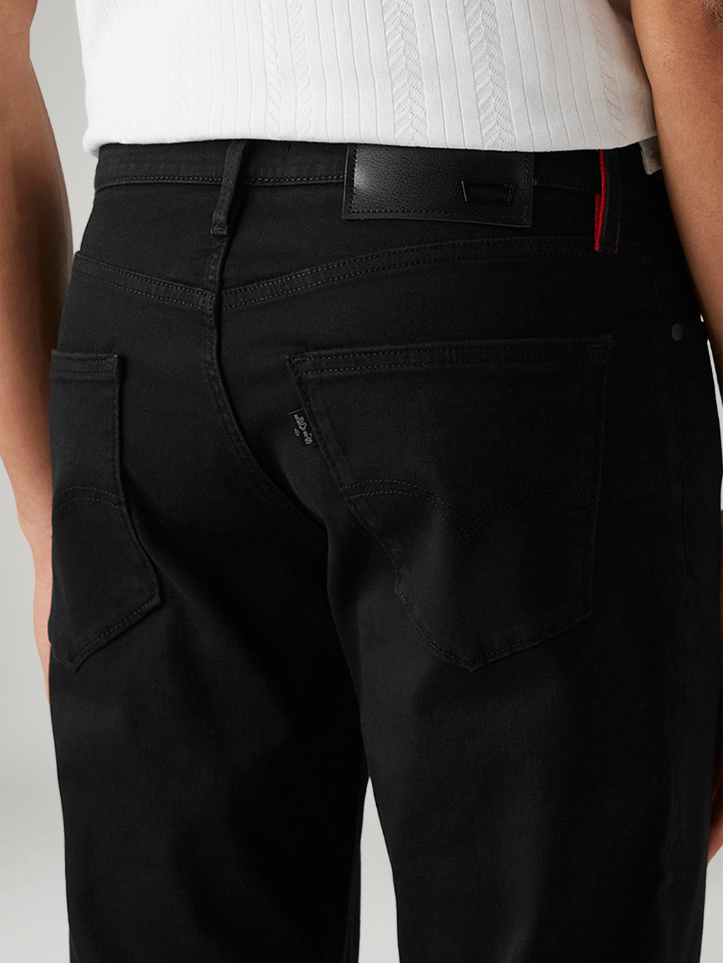 Men's 511 Black Slim Fit Innovation Stretch Jeans - Detail View