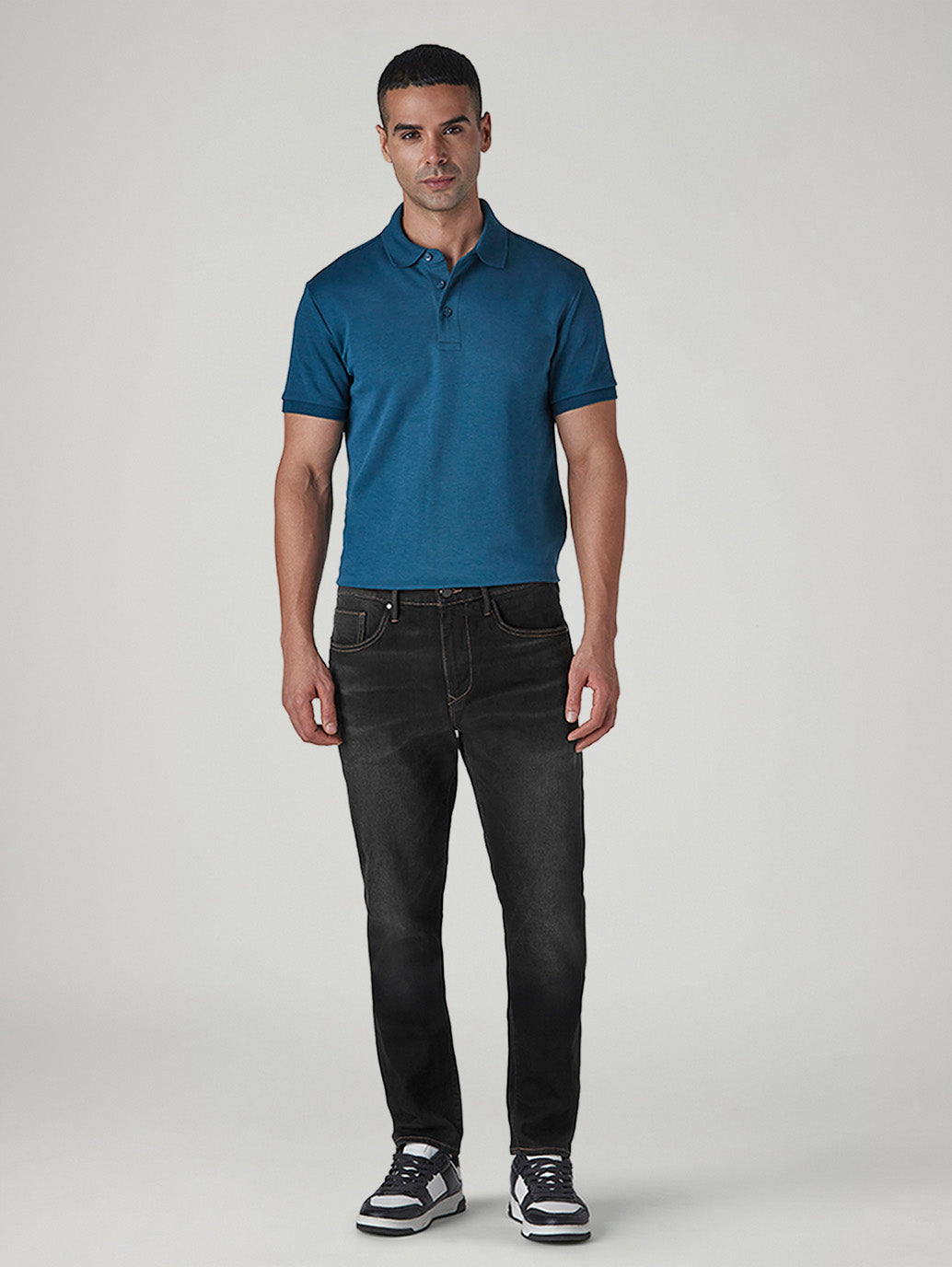 Men's 512 Black Slim Tapered Fit Mid Rise Redloop Jeans - Front View