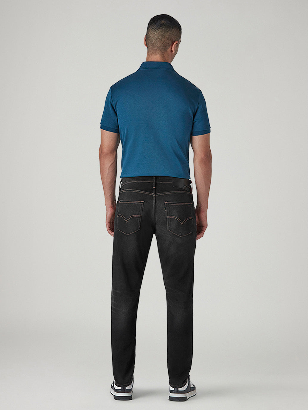 Men's 512 Black Slim Tapered Fit Mid Rise Redloop Jeans - Back View