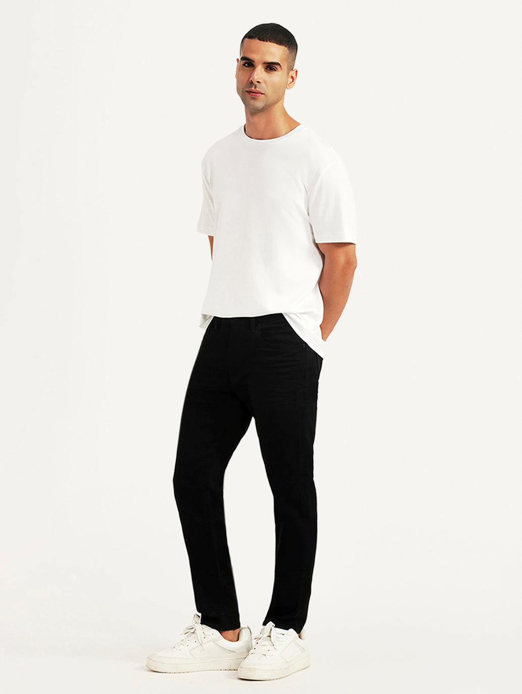 Men's Redloop 512 Black Slim Tapered Fit Mid Rise Jeans - Styleshot View