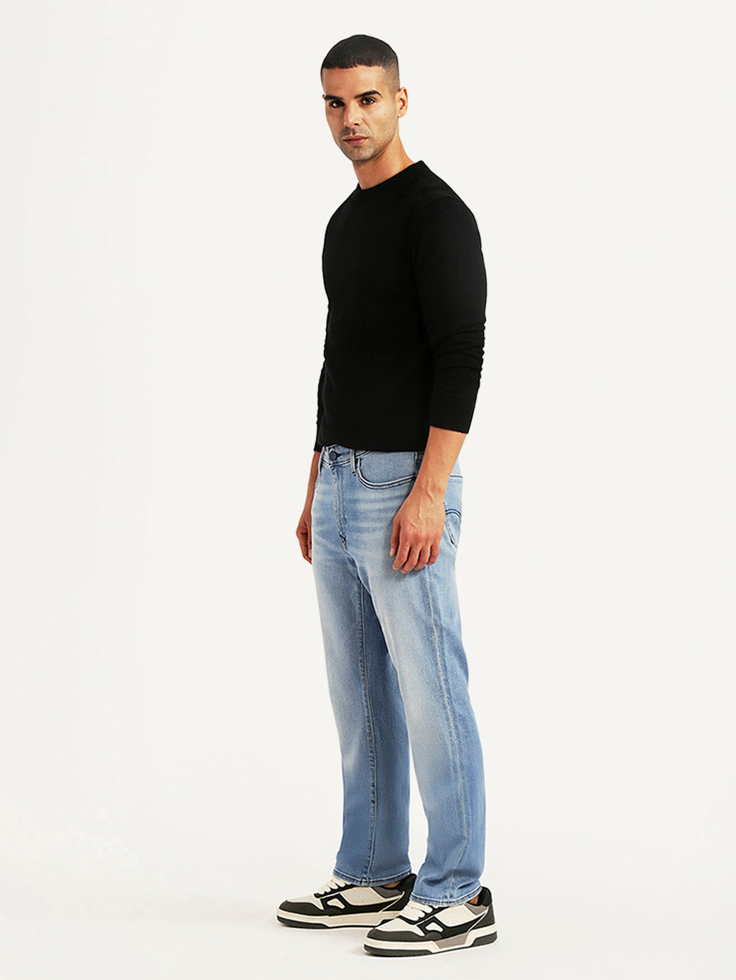 Men's Redloop 541 Light Blue Tapered Fit Mid Rise Jeans - Side View
