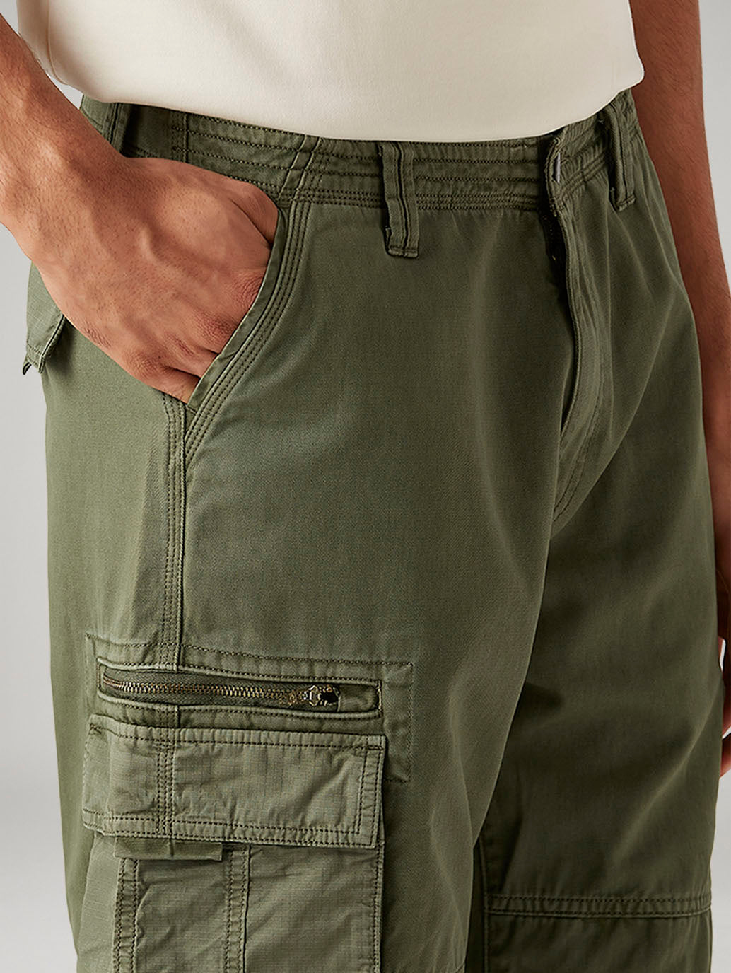 Men's Olive Baggy Fit Mid Rise Cargo Trousers - Detail View