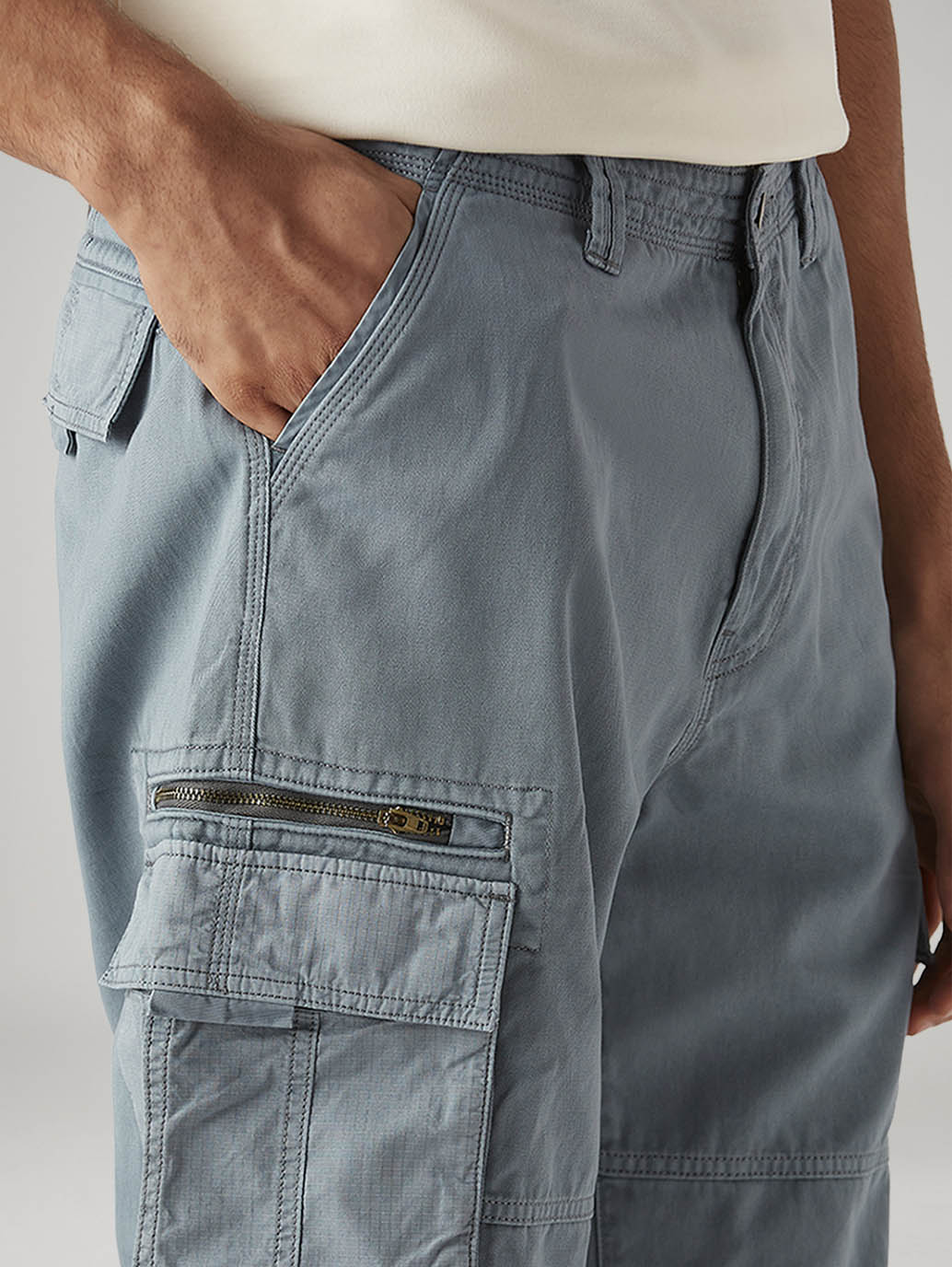 Men's Blue Baggy Fit Mid Rise Cargos - Detail View