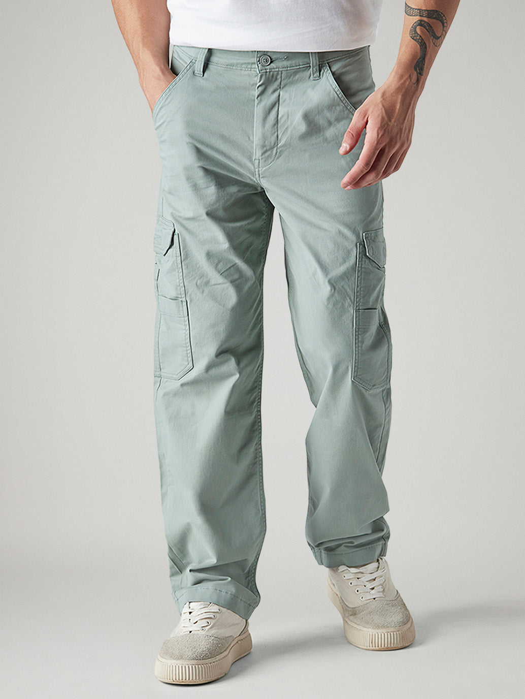 Men's Light Green Straight Fit Mid Rise Cargos - Front View