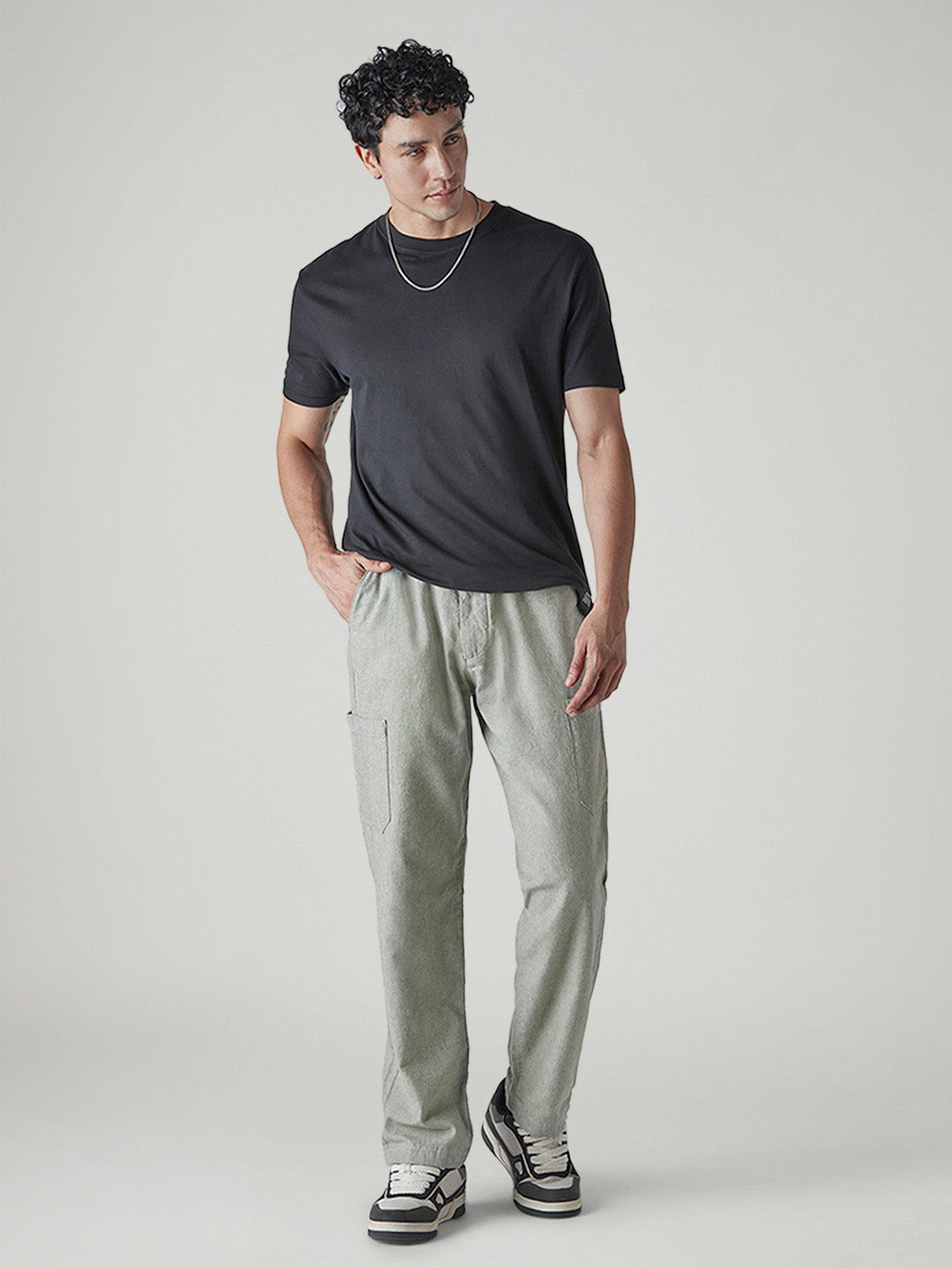 Men's Olive Relaxed Tapered Fit Mid Rise Linen Cargos