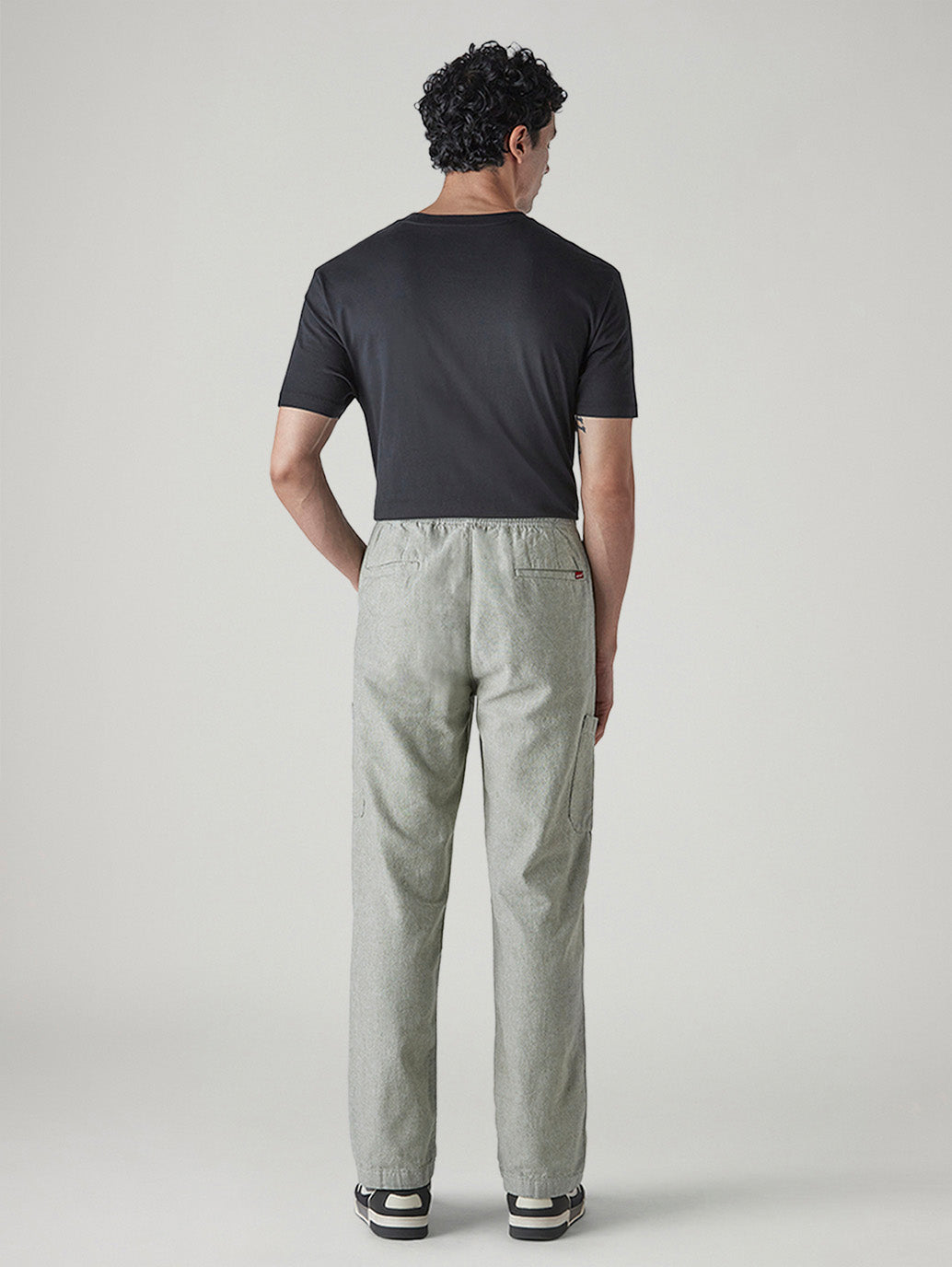 Men's Olive Relaxed Tapered Fit Mid Rise Linen Cargos - 6cb64f8b-14dc-45e3-bbbe-db4c0e96f7cf View