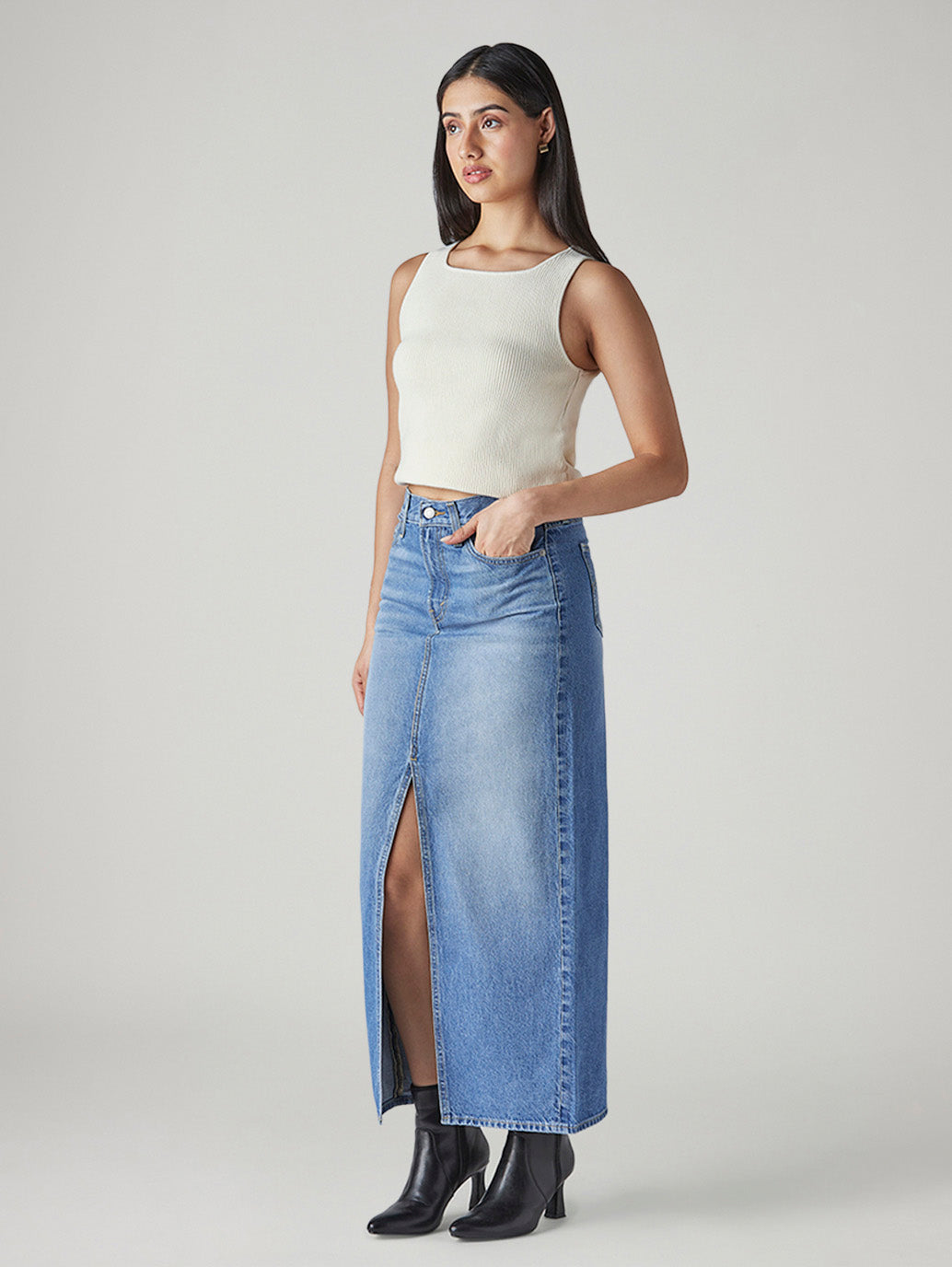 Women's Blue Regular Fit Mid Rise Denim Skirt - Side View