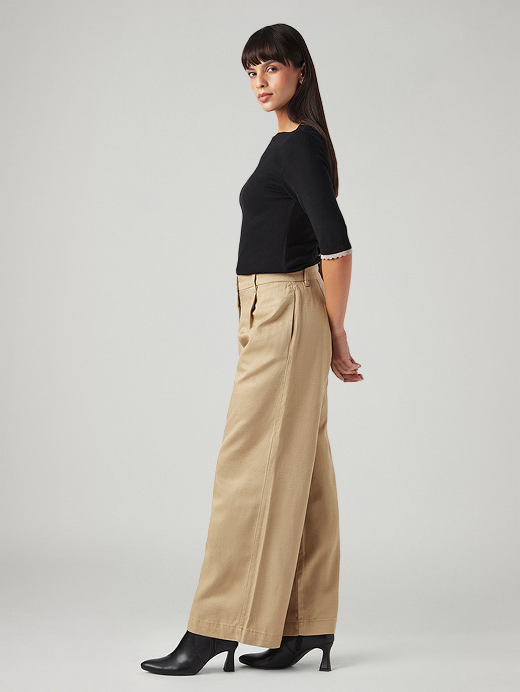 Women's Beige XL Straight Loose Fit Mid Rise Trouser - Side View