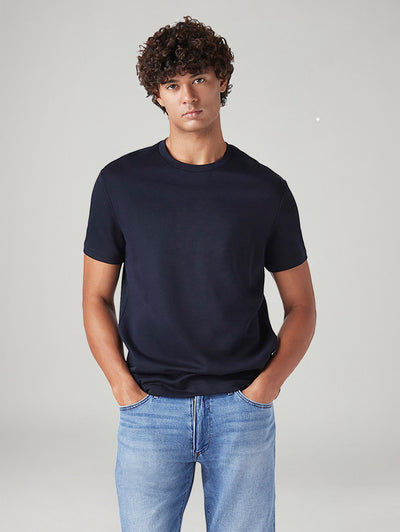 levi's Men's Solid Regular Fit Interlock T-Shirt-picture-40