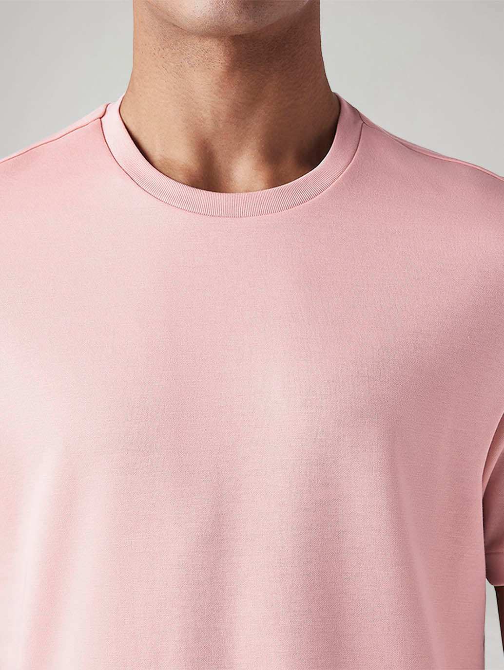 Men's Solid Regular Fit Interlock T-Shirt - 20 View