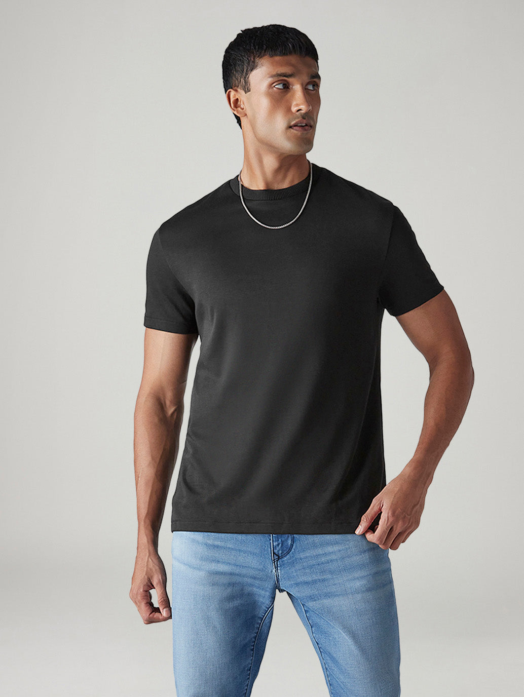 Men's Solid Slim Fit Redloop Interlock T-Shirt - Styleshot View