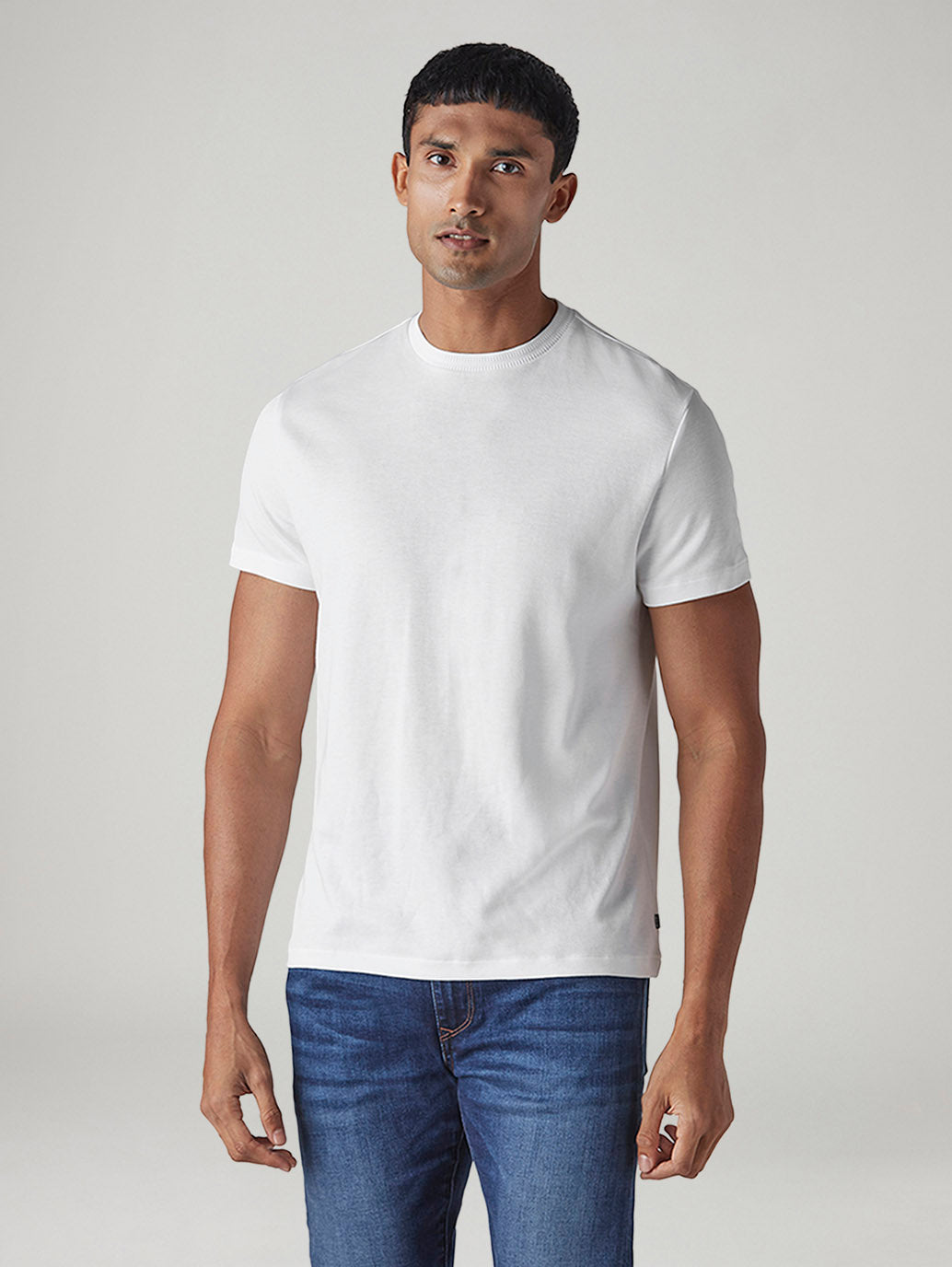 Men's Solid Slim Fit Interlock Redloop T-Shirt - Front View