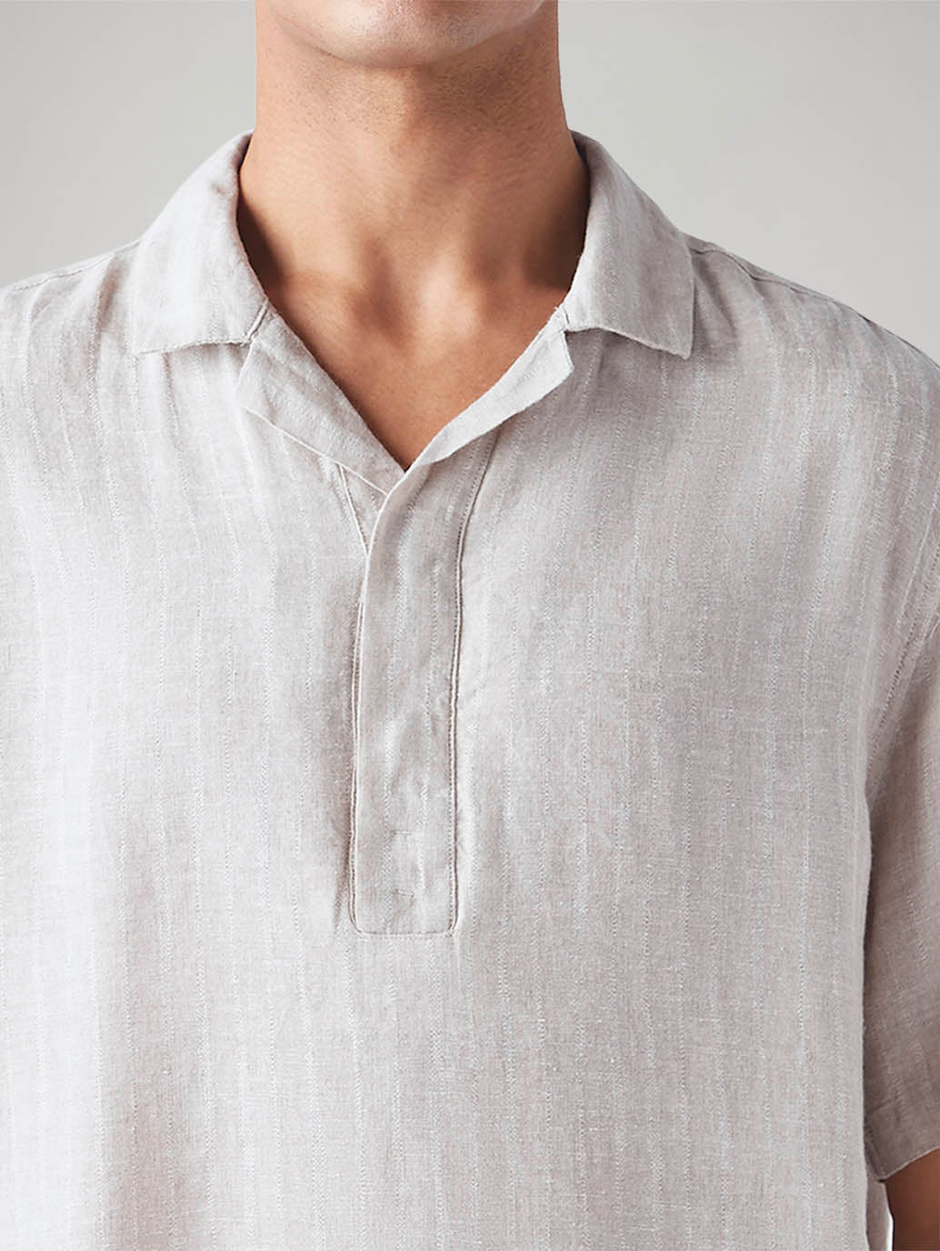 Men's Solid Relaxed Fit Linen Shirt - 20 View