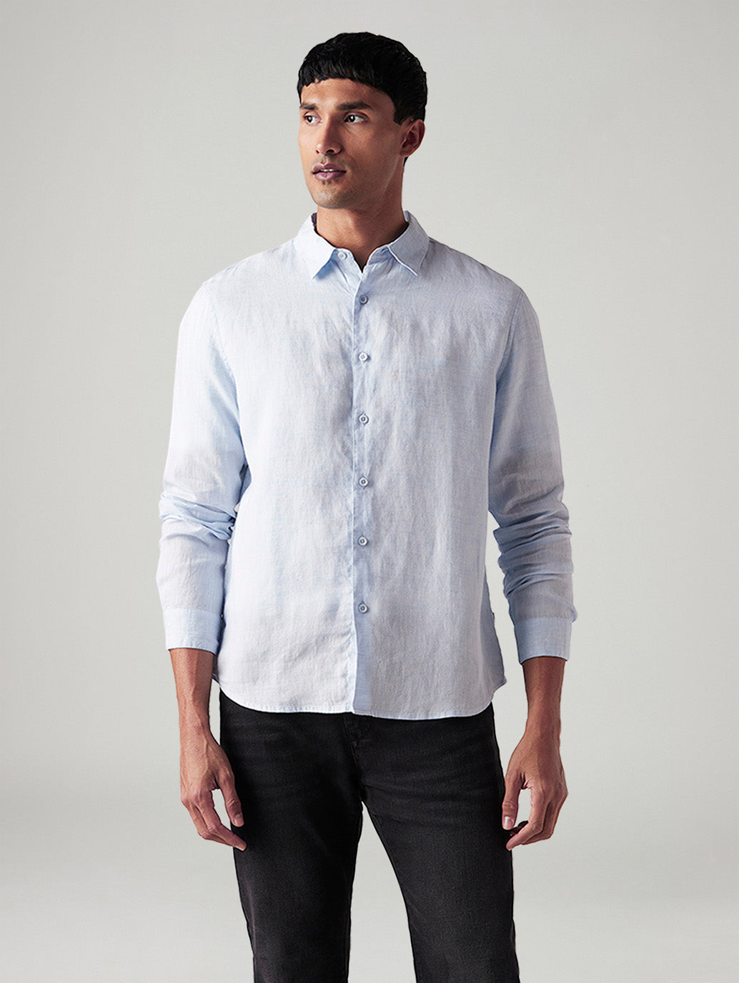 Men's Solid Slim Fit Linen Shirt - Front View