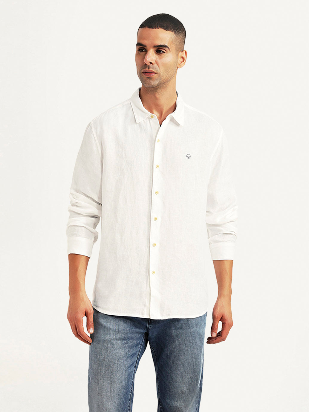 Men's Solid White Slim Fit Shirt - Front View