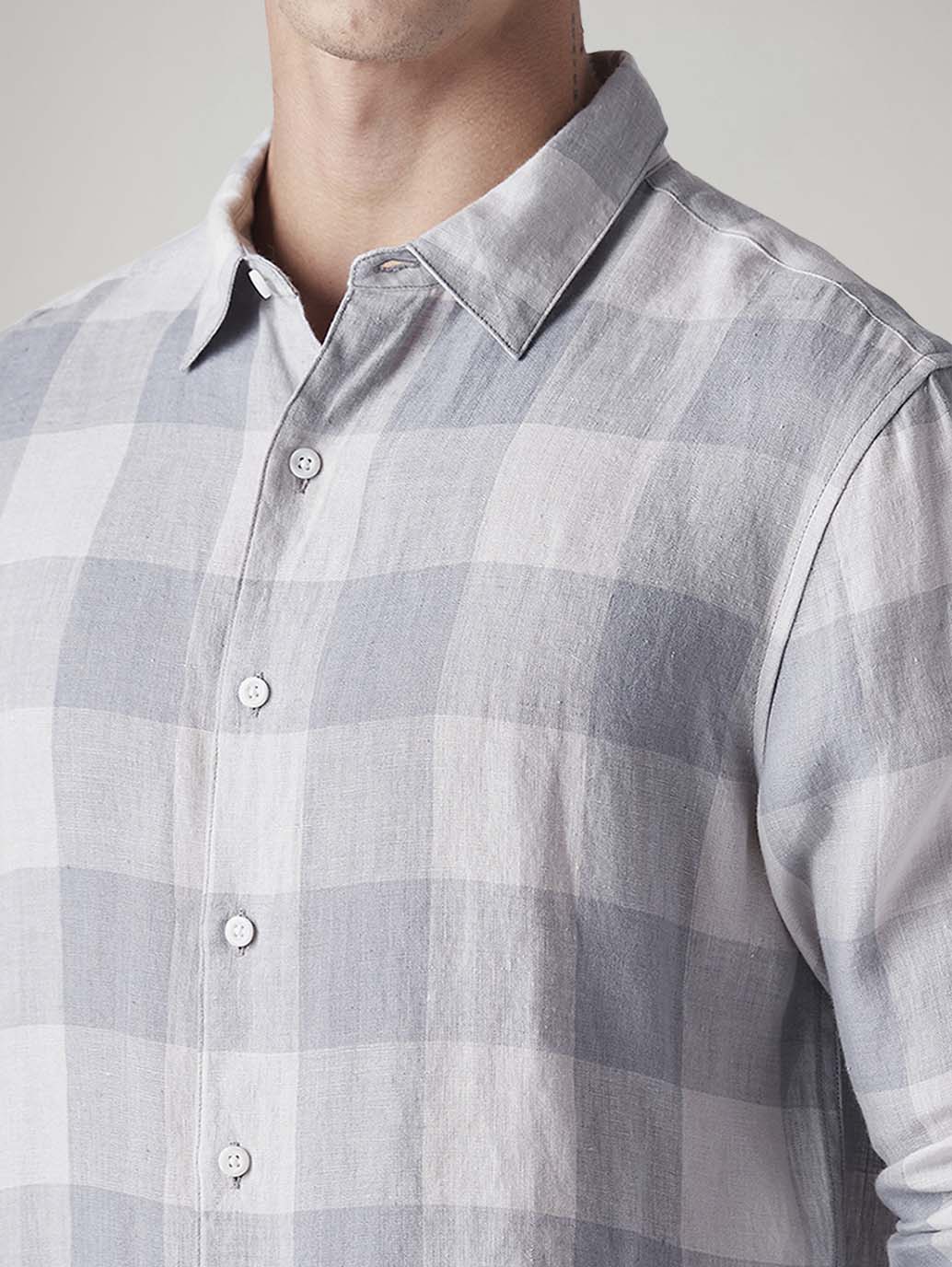 Men's Checkered Slim Fit Linen Shirt - Detail View