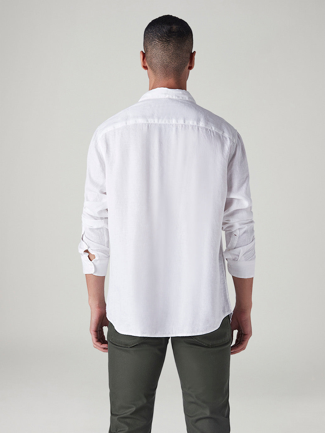 Men's Solid Slim Fit Linen Redloop Shirt - Back View