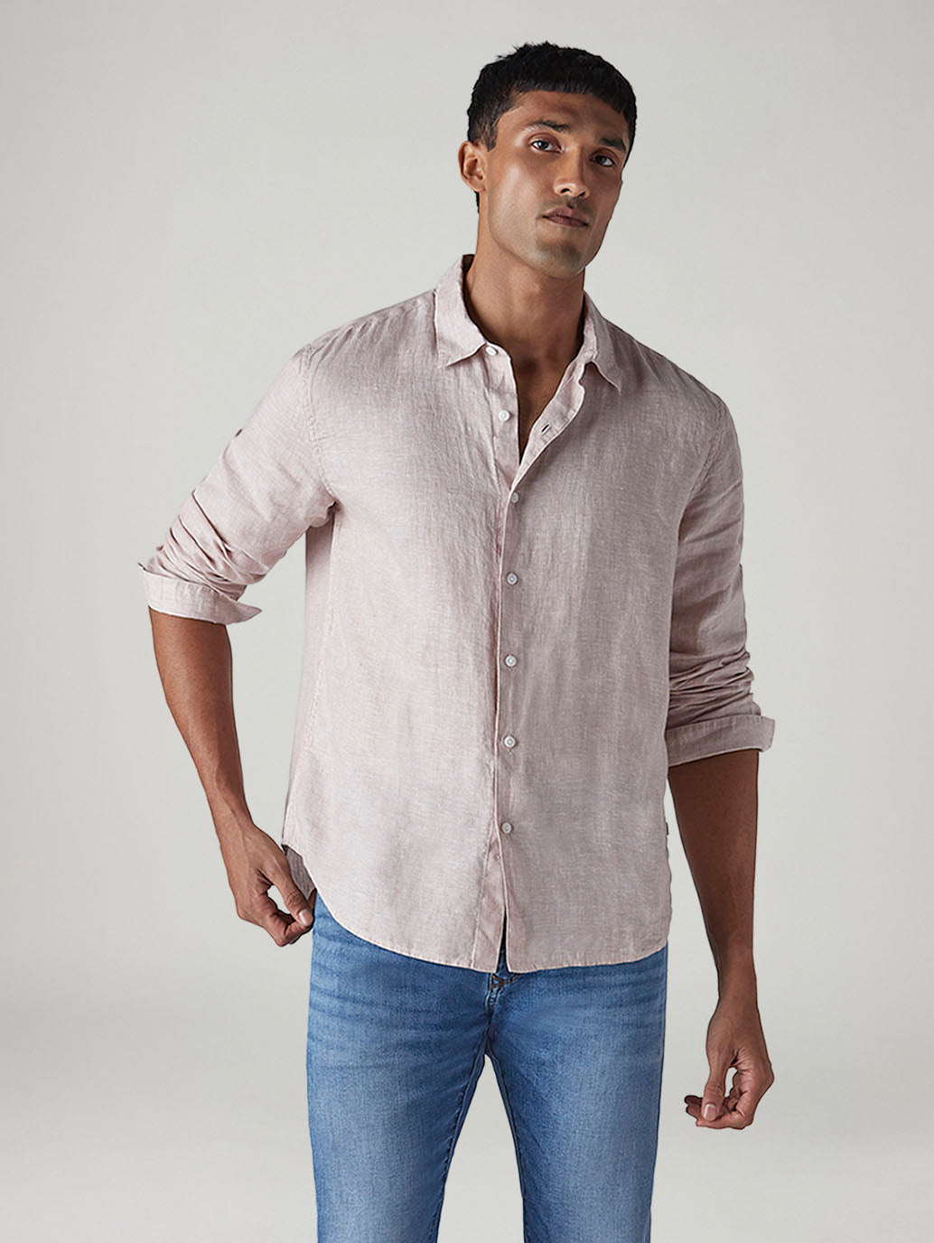 Men's Solid Slim Fit Redloop Linen Shirt - Styleshot View