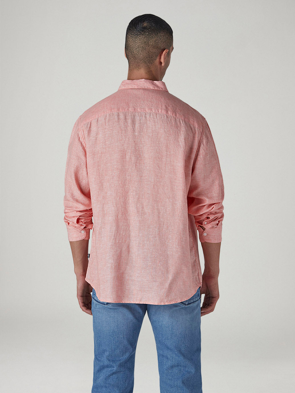 Men's Solid Slim Fit Linen Redloop Shirt - Back View