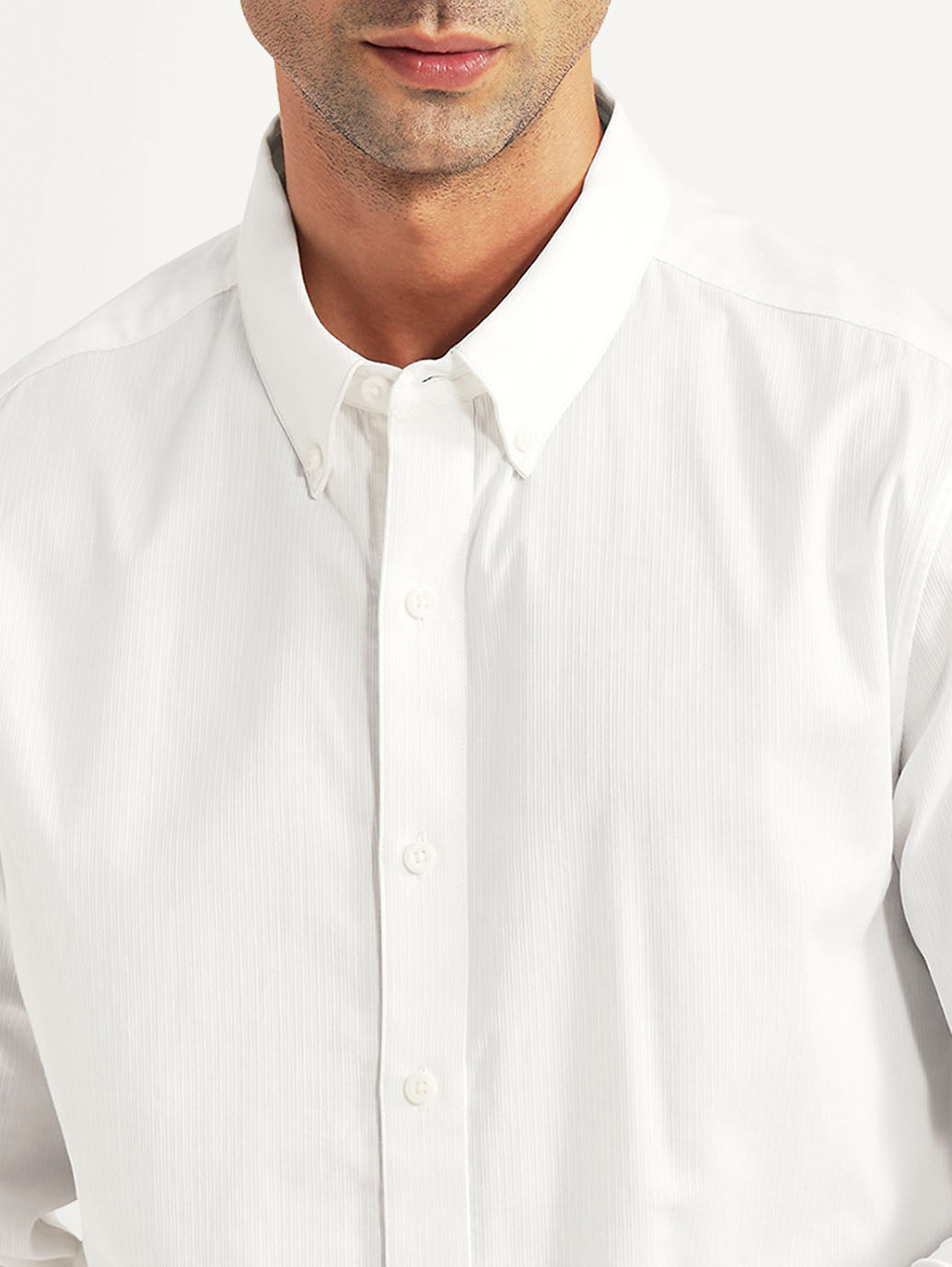 Men's Solid White Slim Fit Shirt - Detail View
