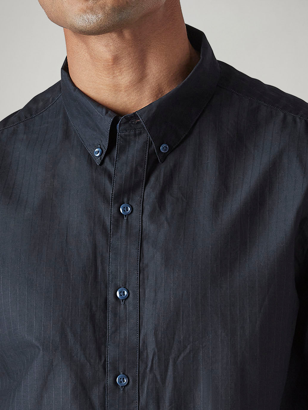 Men's Striped Slim Fit Redloop Dobby Shirt - Detail View