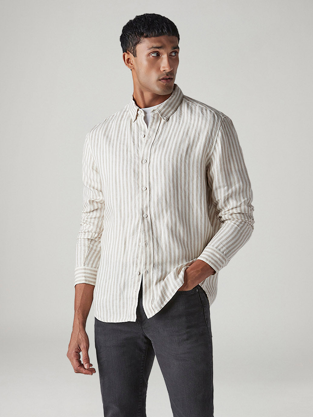 Men's Redloop Striped Slim Fit Linen Shirt - Styleshot View