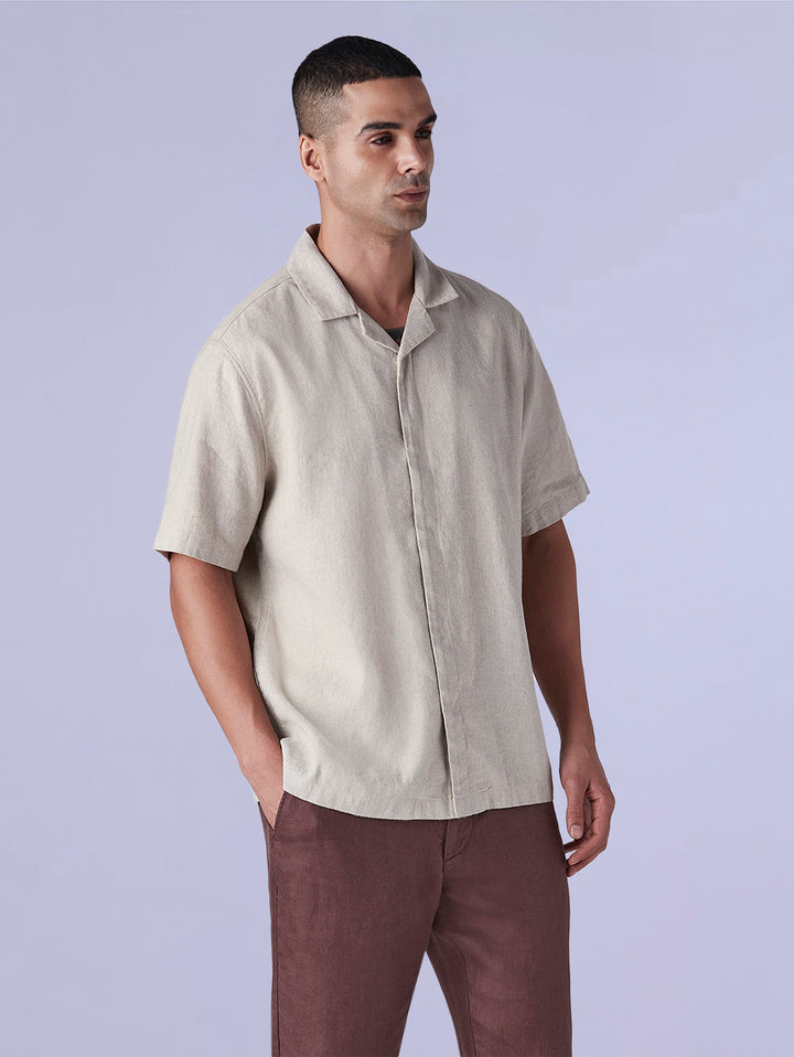 Men's Solid Loose Fit Resort Collar Redloop Shirt