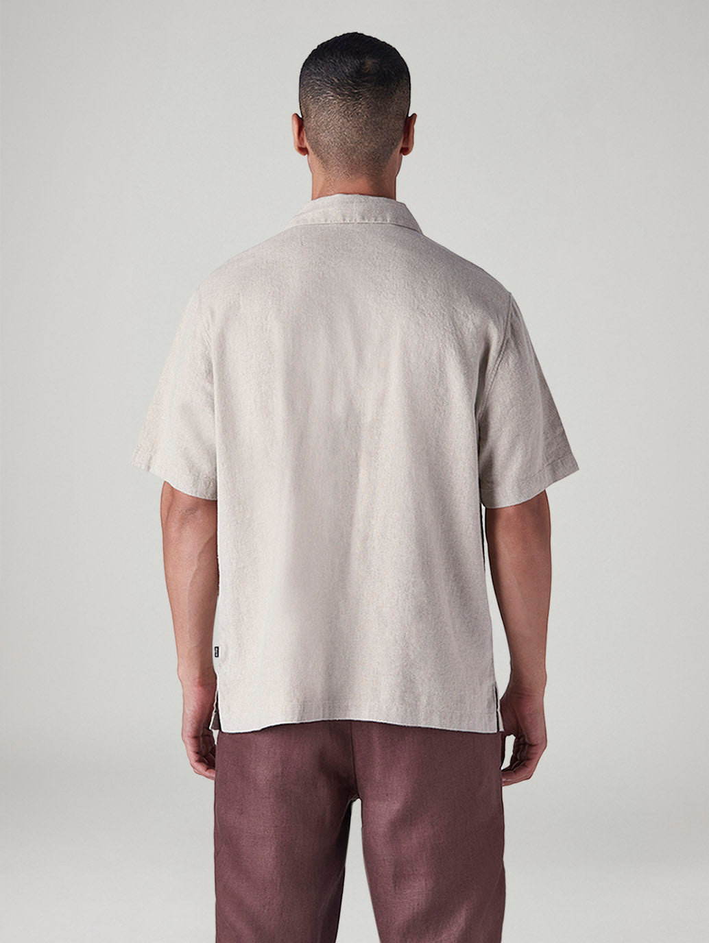 Men's Solid Loose Fit Resort Collar Redloop Shirt - 20 View
