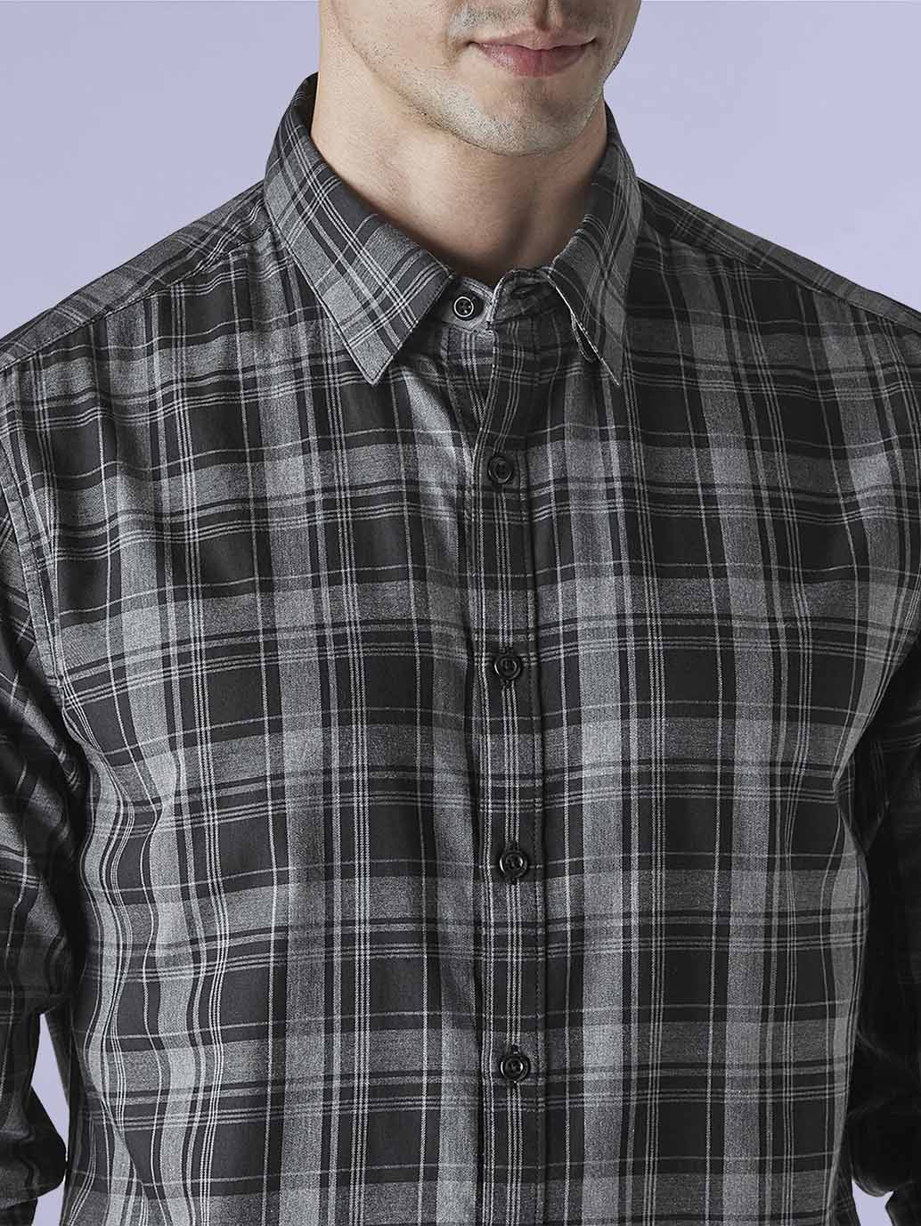 Men's Checkered Slim Fit Redloop Shirt - Detail View