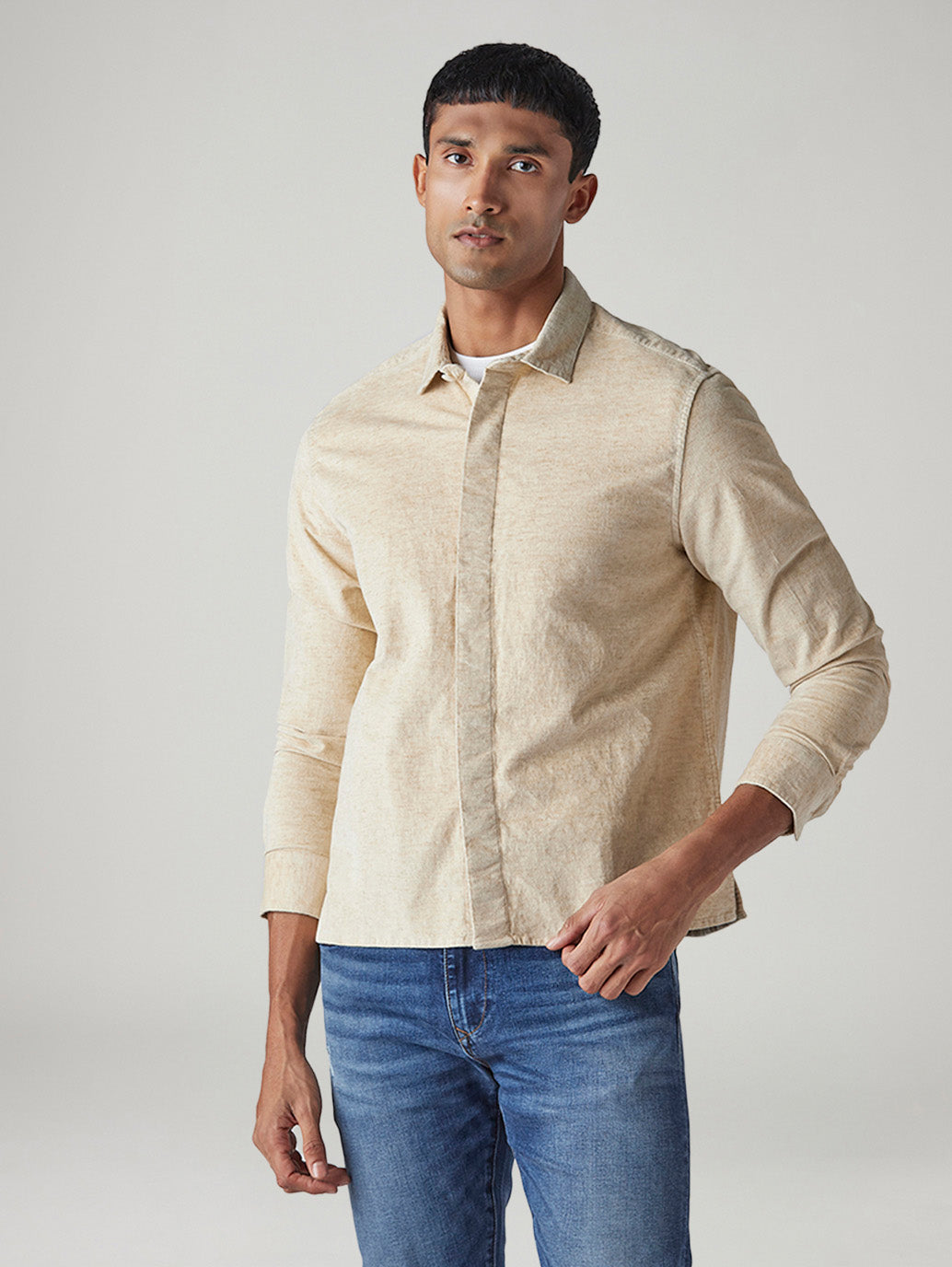 Men's Redloop Solid Slim Fit Corduroy Shirt - Front View