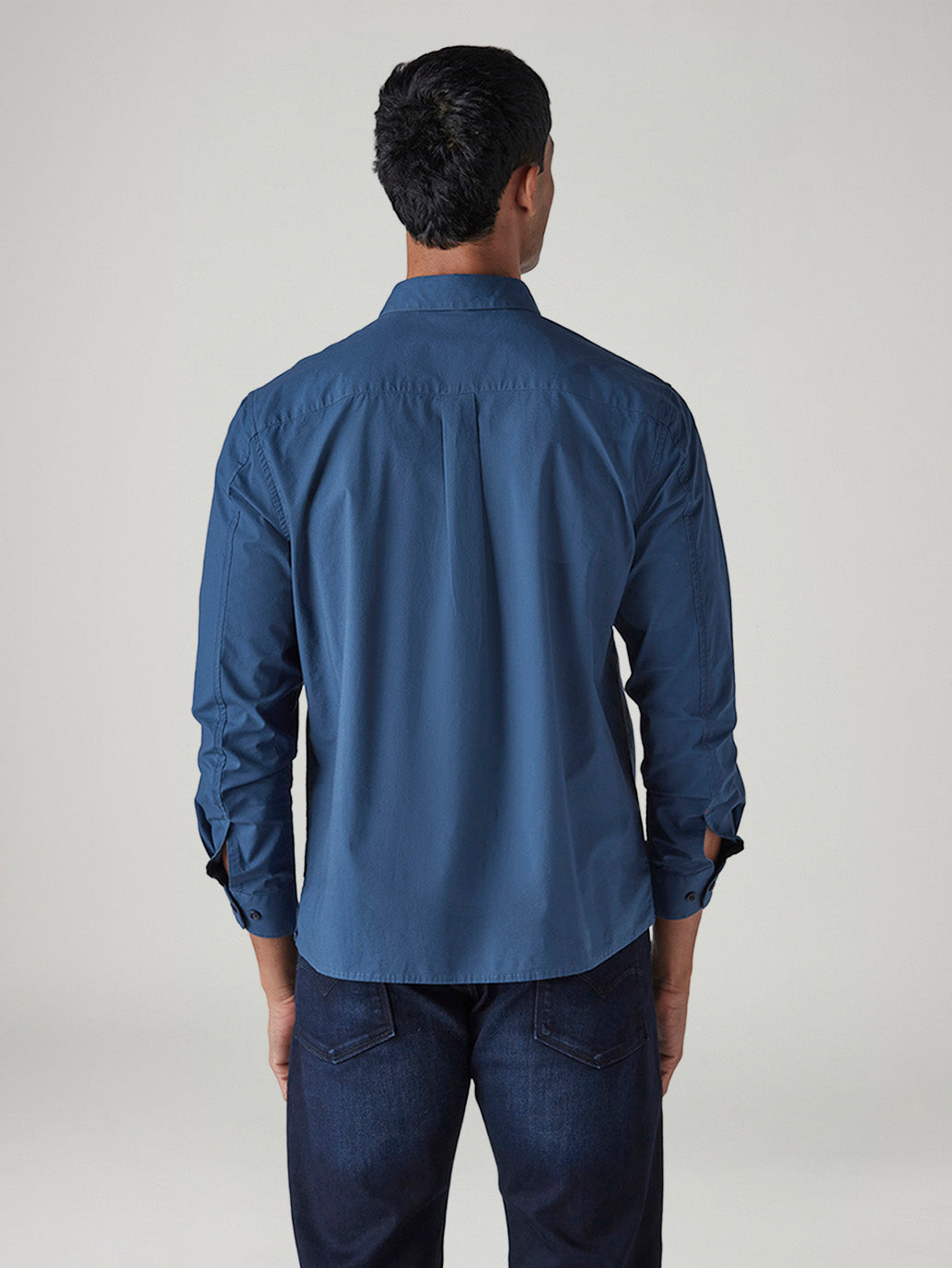 Men's Solid Slim Fit Redloop Poplin Shirt - Back View