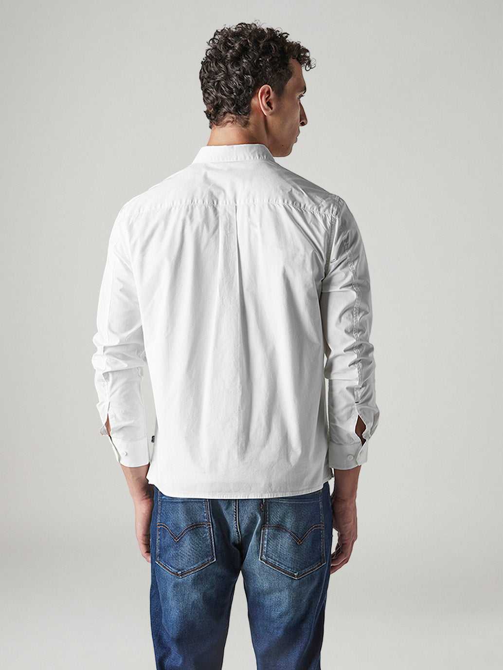 Men's Solid Slim Fit Poplin Redloop Shirt - Back View
