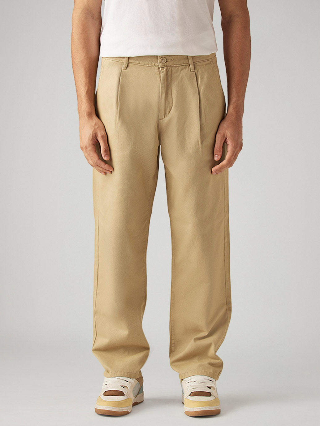 Men's 568 Khaki Loose Fit Mid Rise Chinos - Front View