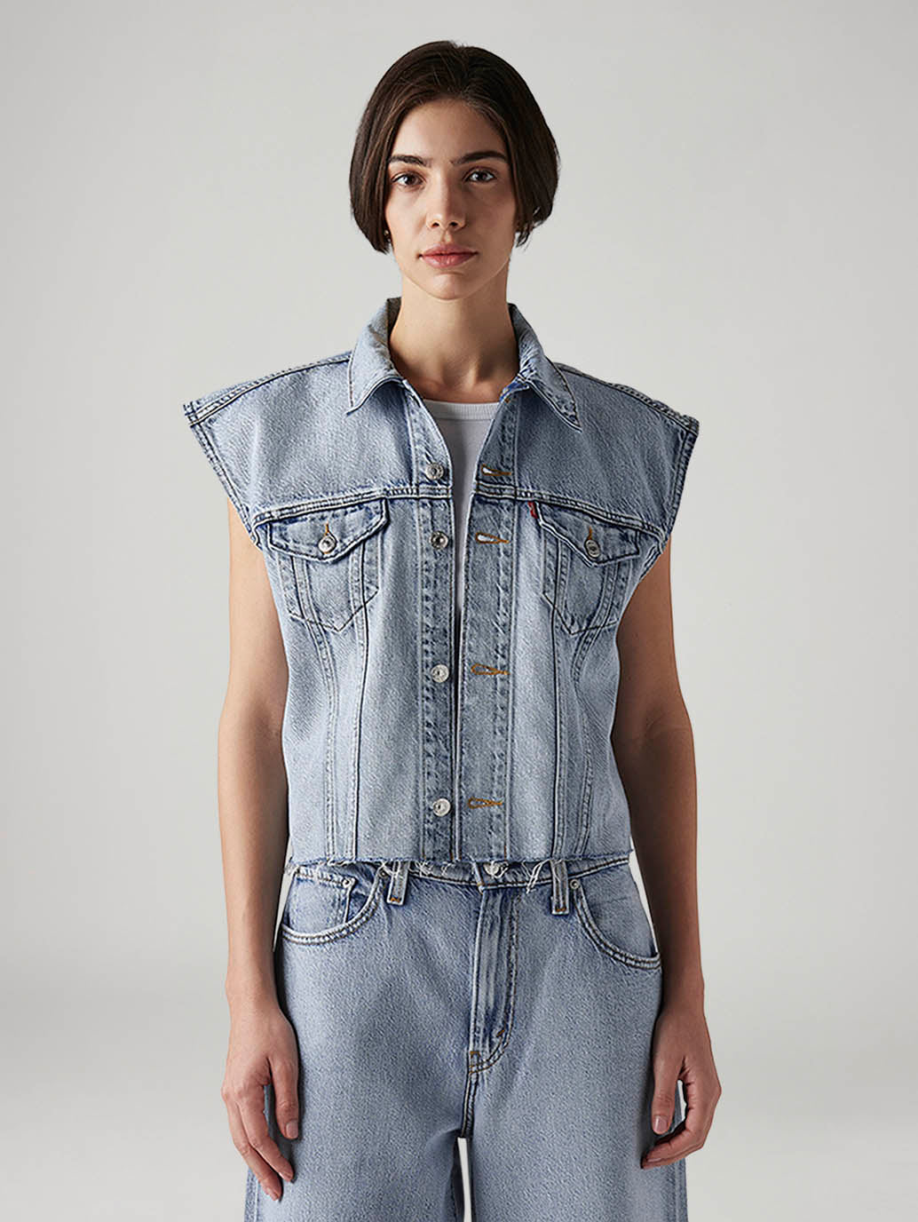 Women's Solid Regular Fit Jacket - Front View