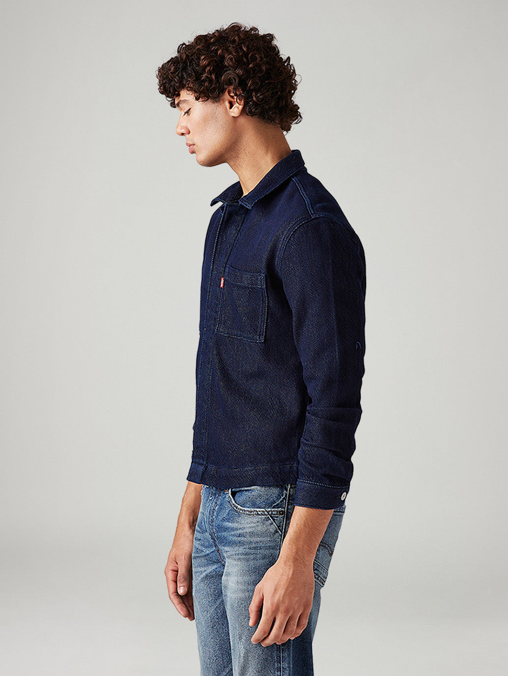 Men's Solid Relaxed Fit Denim Trucker Jacket - Side View