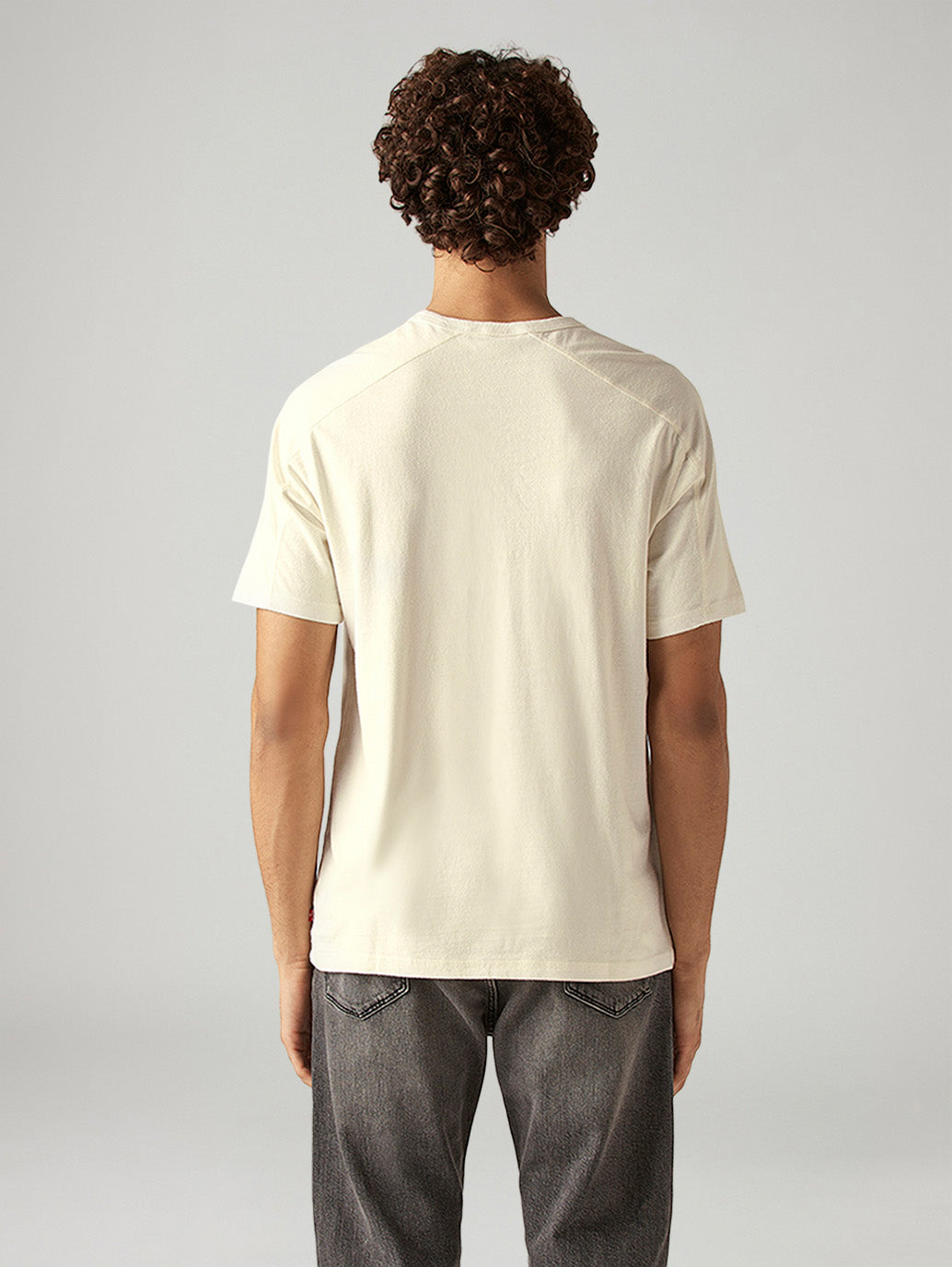 Men's Solid Regular Fit Commuter T-Shirt - Back View