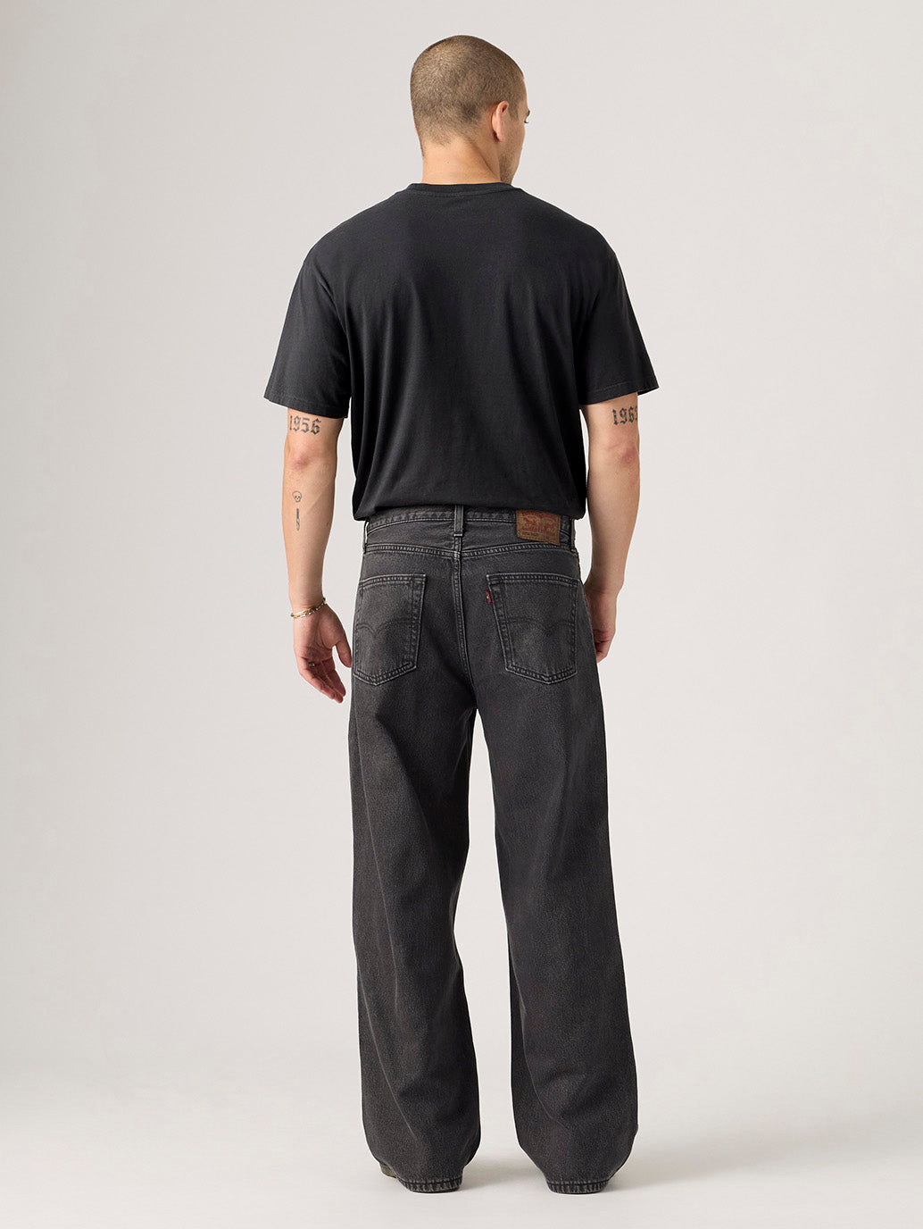 Men's Extra Baggy Jeans - f261659e-8349-45b8-98db-c9a68a96e65d View