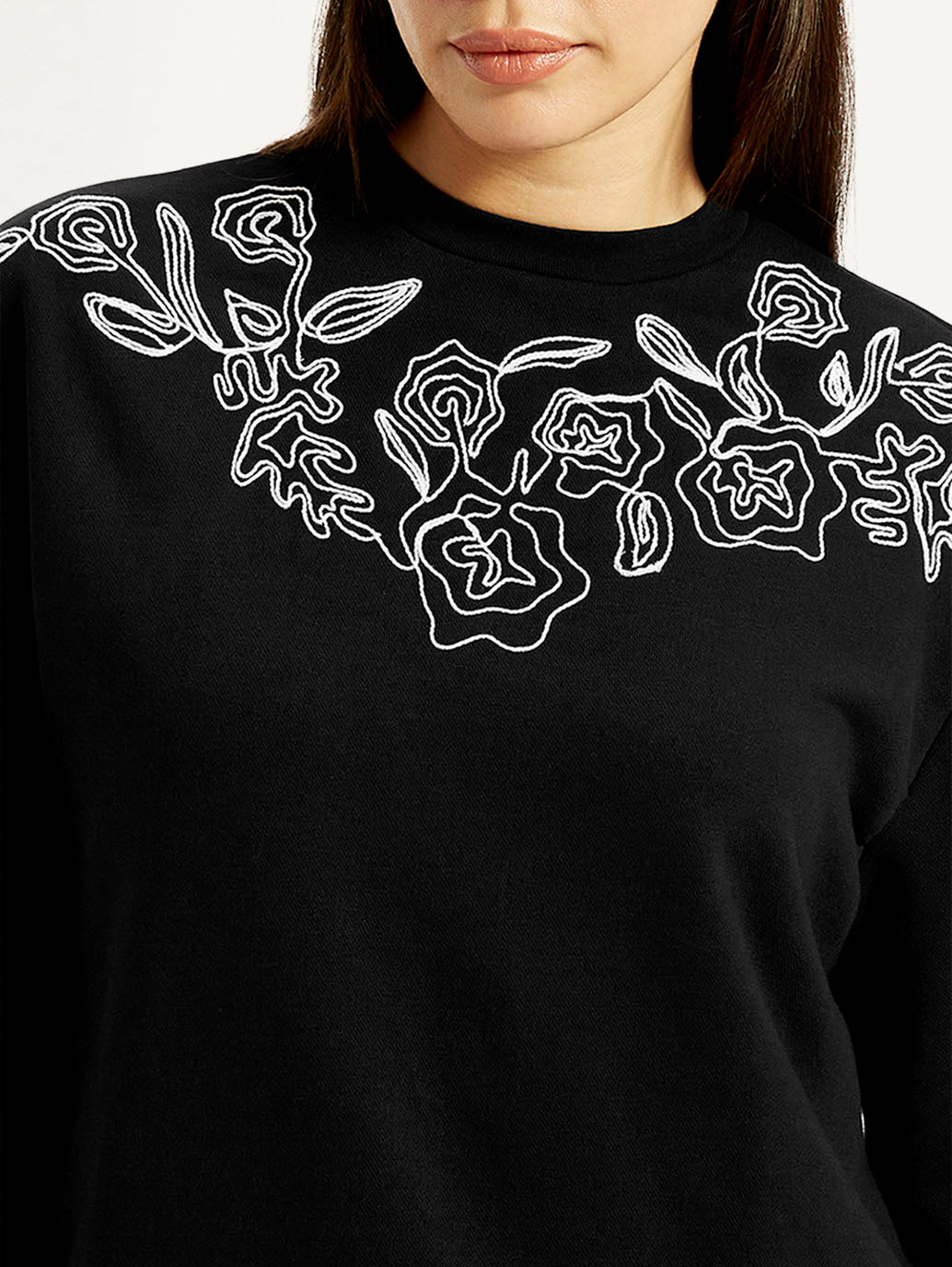 Women's Embroidered Black Oversized Sweatshirt - Detail View