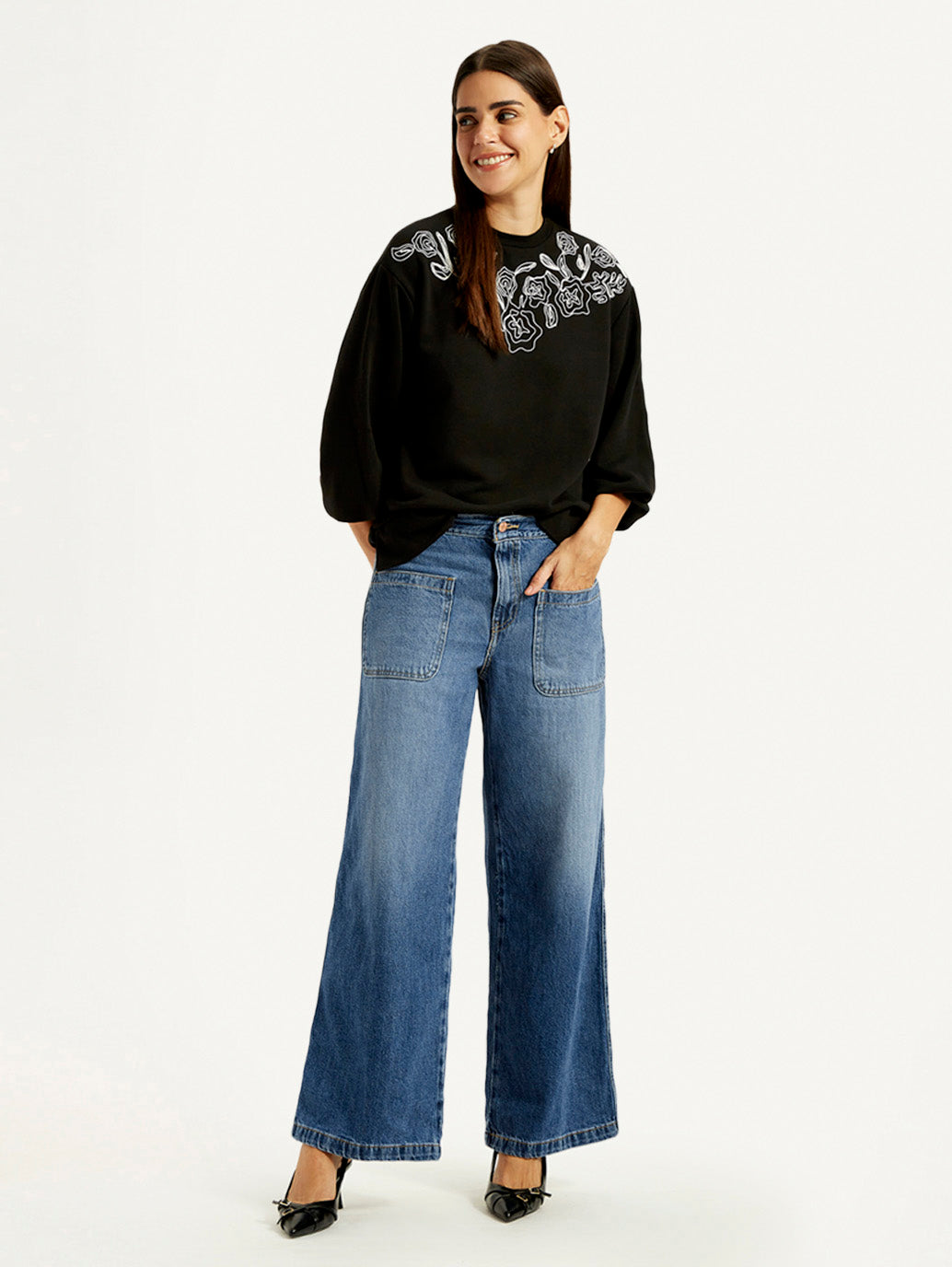 Women's Blue XL Straight Loose Fit Mid Rise Jeans - Styleshot View