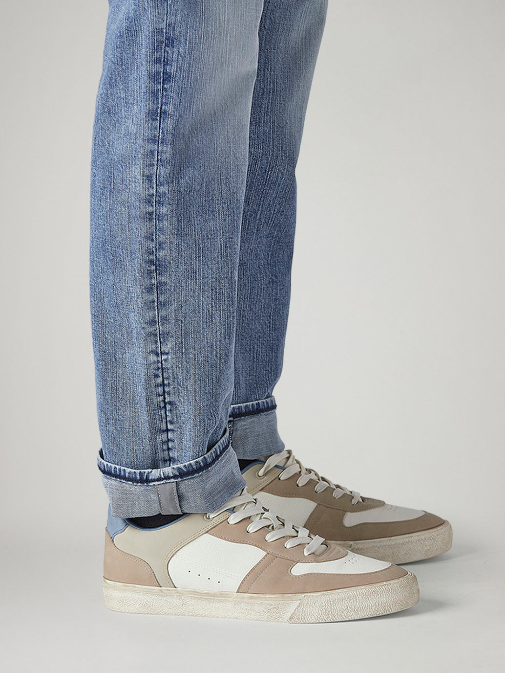 Men's 541 Light Blue Athletic Tapered Fit Mid Rise Commuter Jeans - Detail View