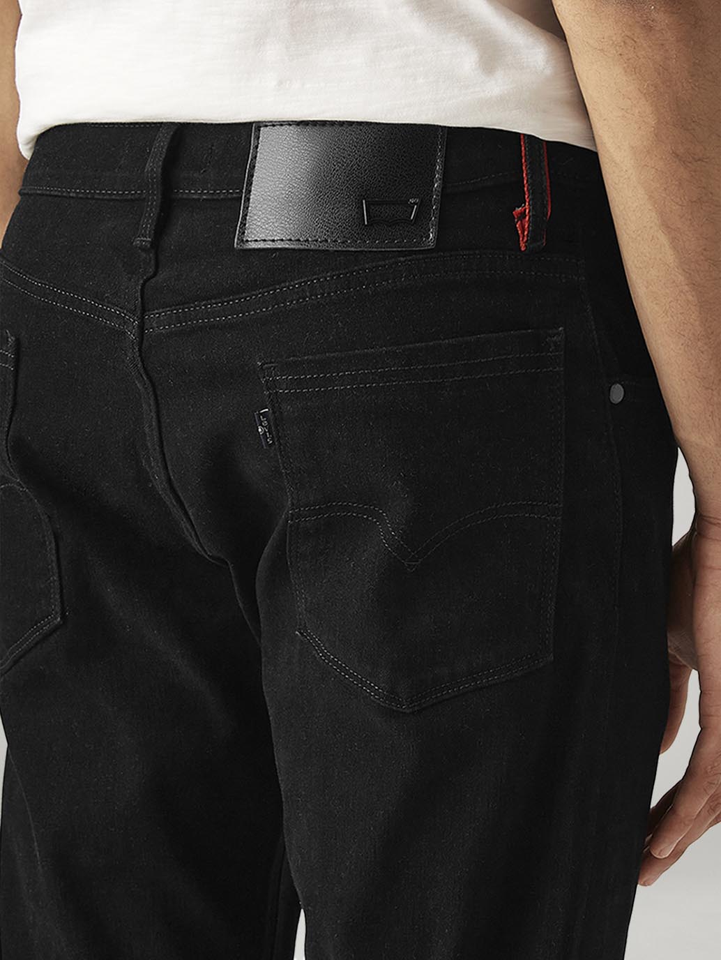Men's 517 Black Bootcut Fit Mid Rise Redloop Jeans – Levis India Store